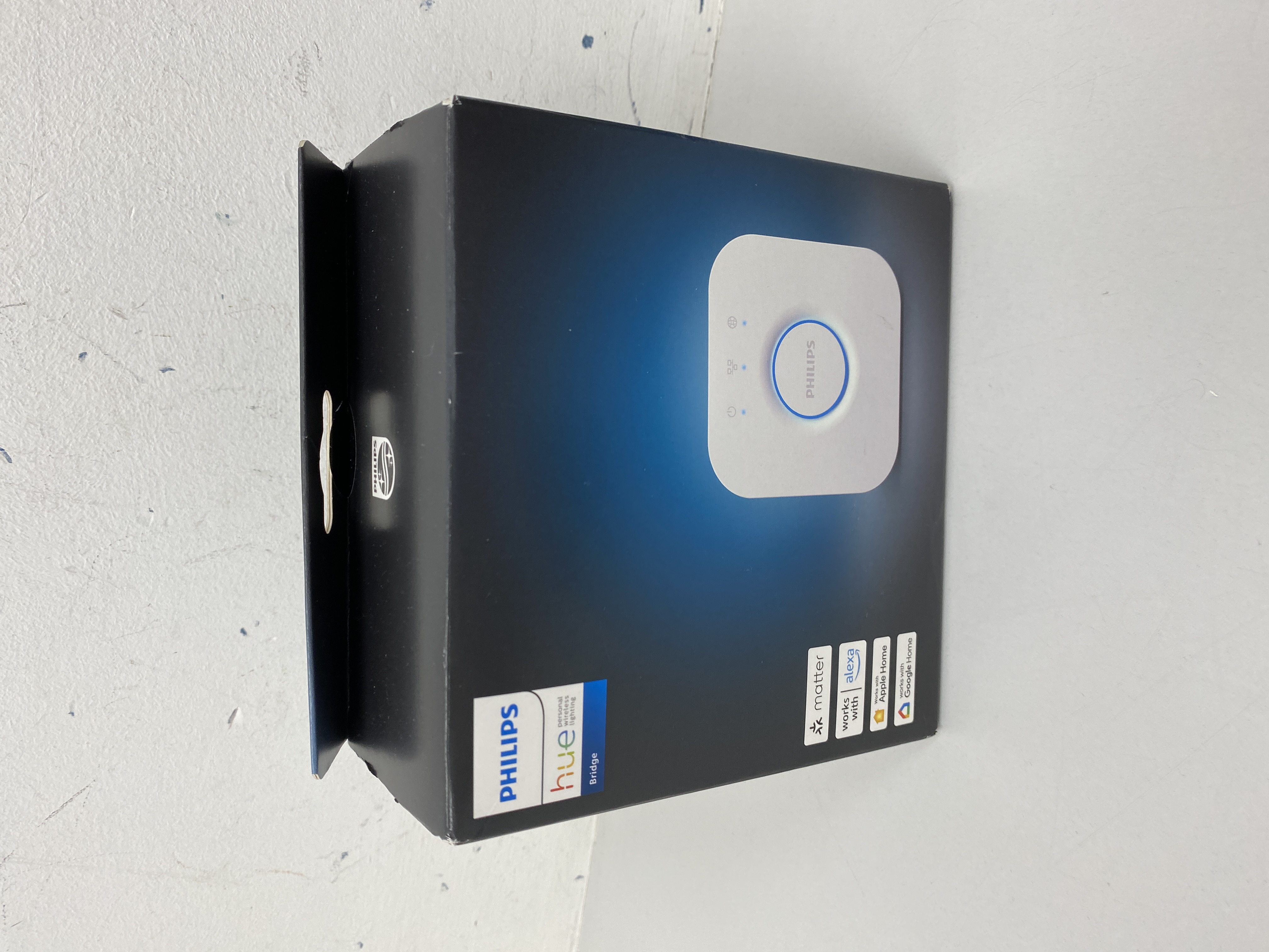 Product photo for Philips Hue Bridge 2.0 eu plug
