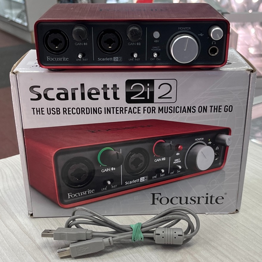 Product photo for Focusrite Scarlett 2i2 Interface