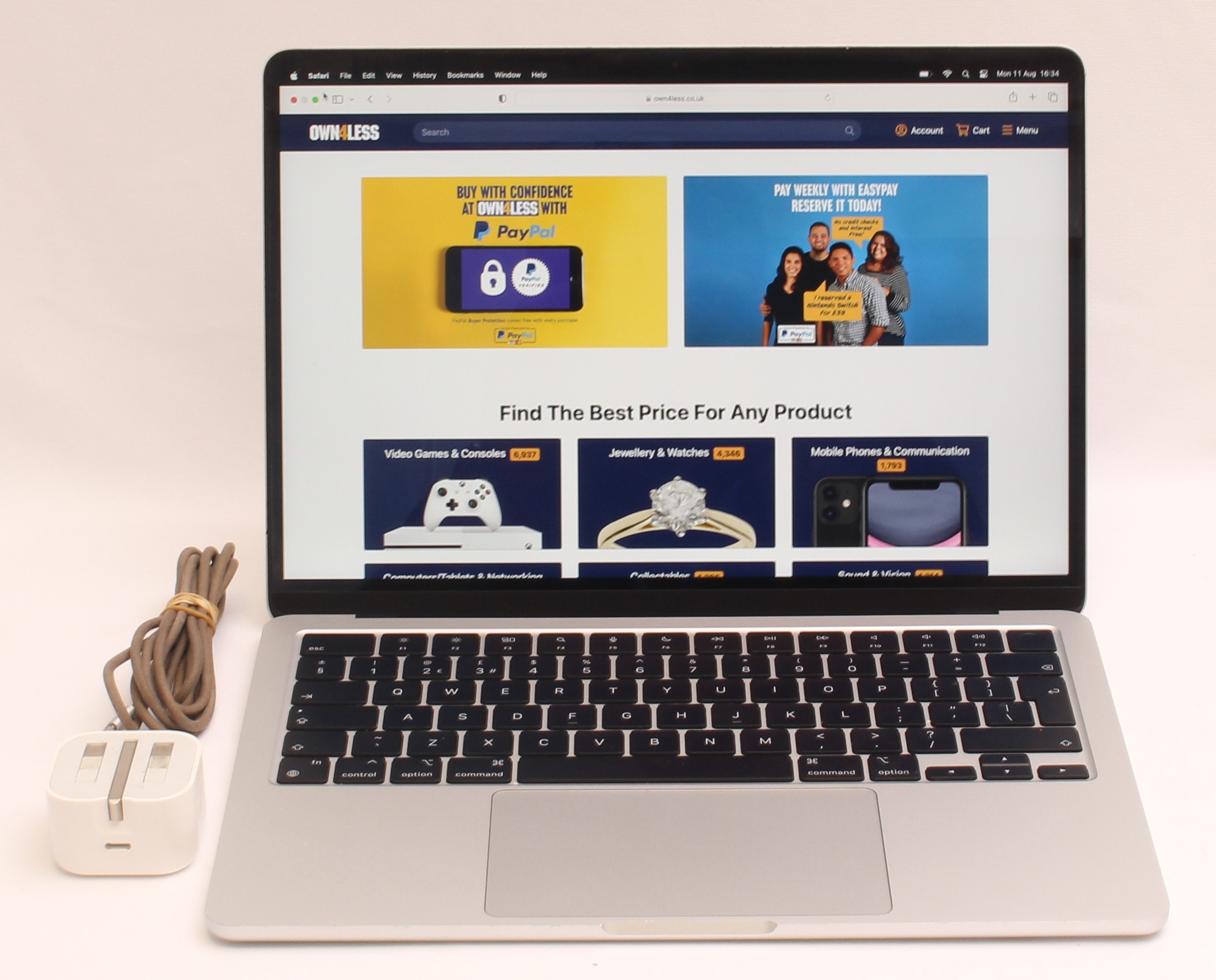 Product photo for Apple MacBook Air 13