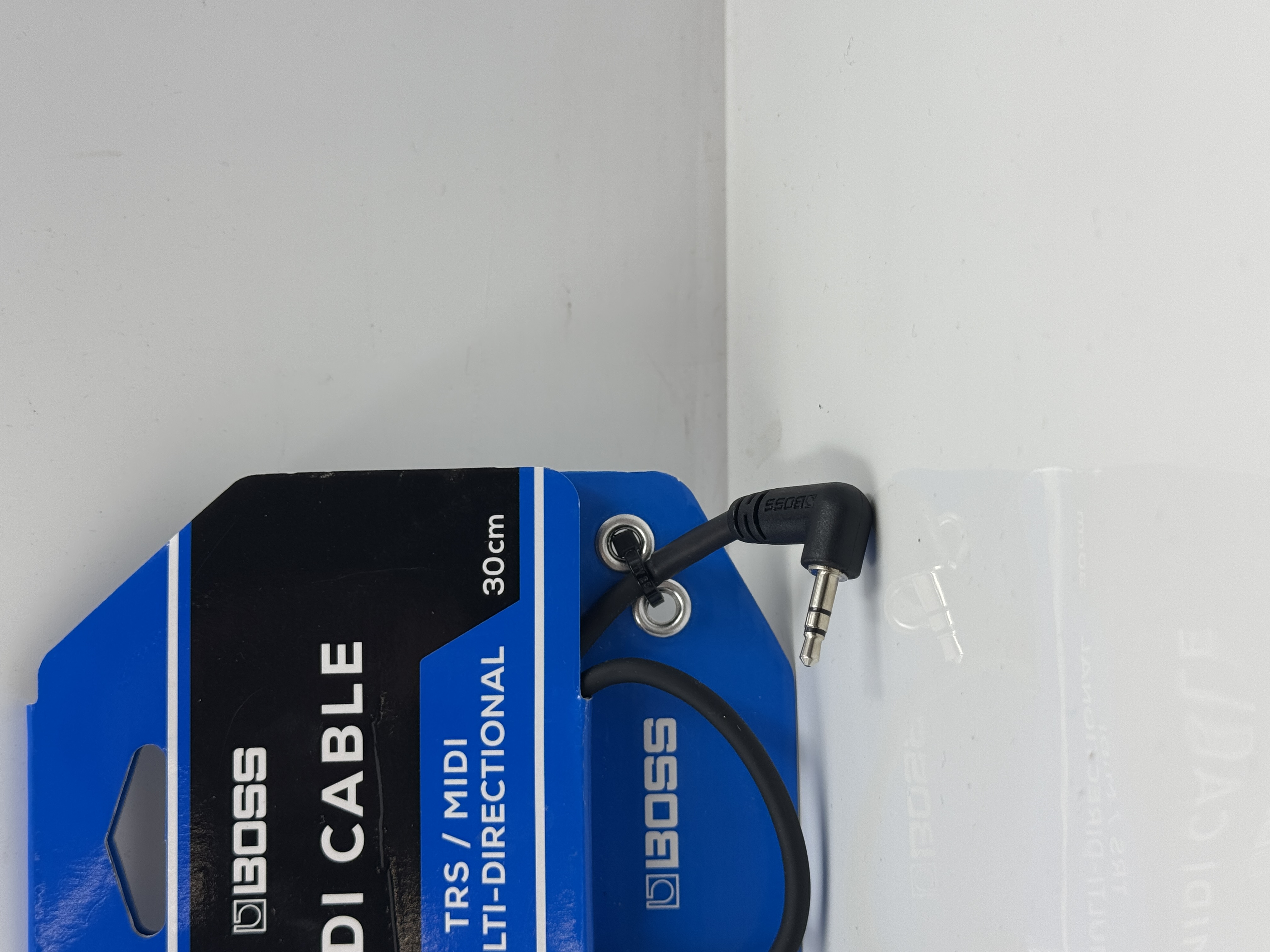 Product photo for BOSS MIDI CABLE TRS / MULTI-DIRECTIONAL BMIDI-1-35