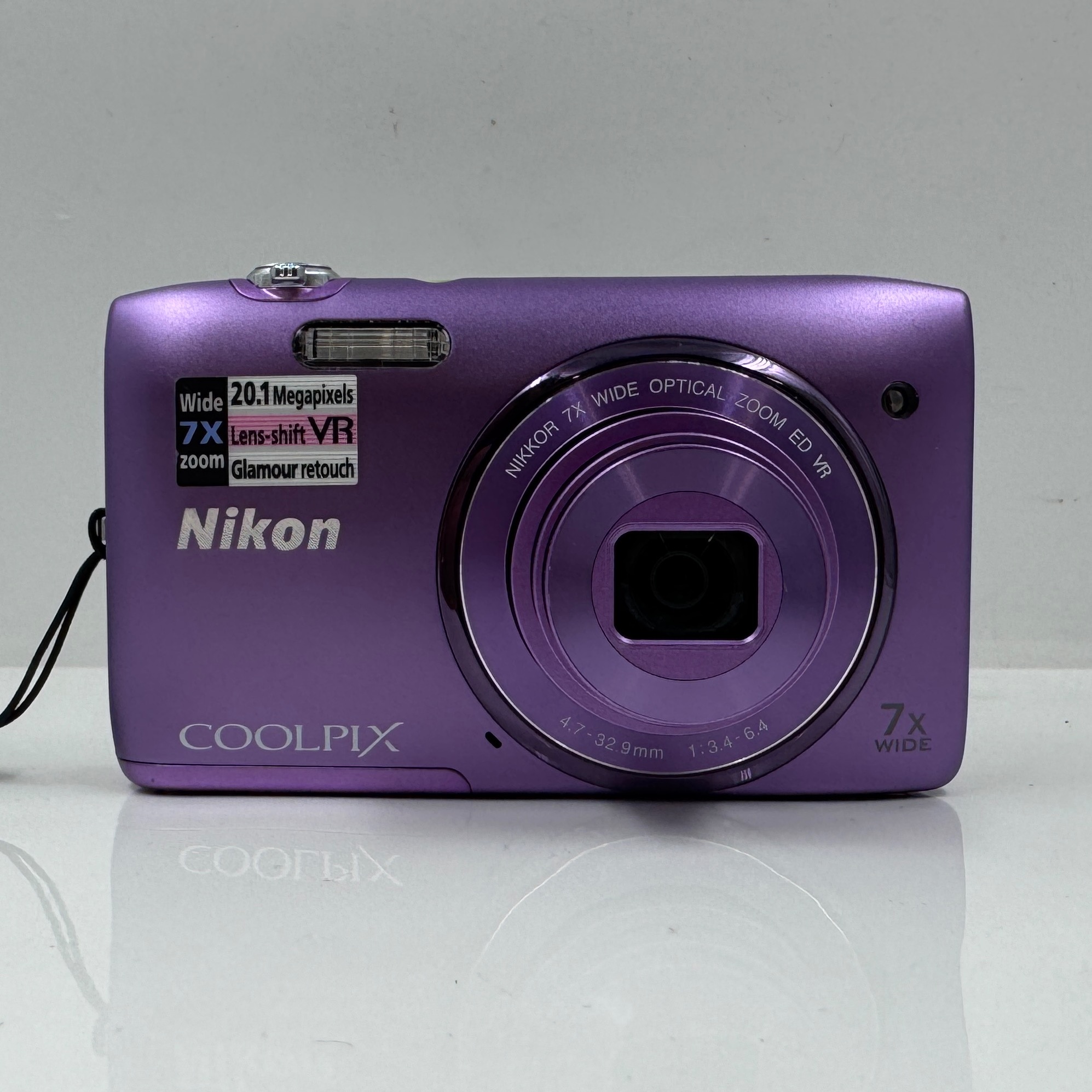 Product photo for NIKON COOLPIX S3500 20.1MP 7X ZOOM DIGITAL CAMERA