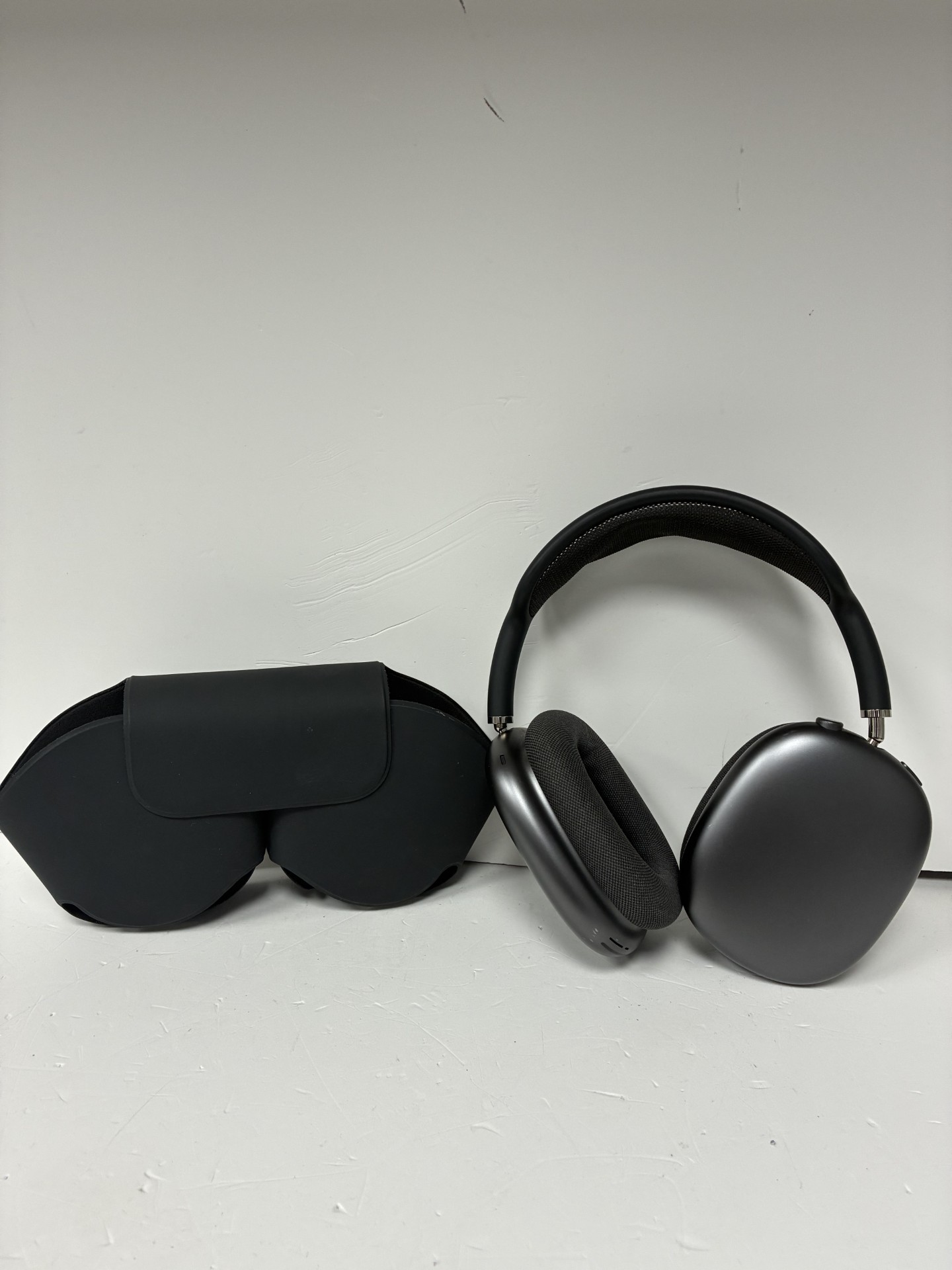 Product photo for apple Apple AirPods Max Wireless Over-Ear Headphones grey unboxed