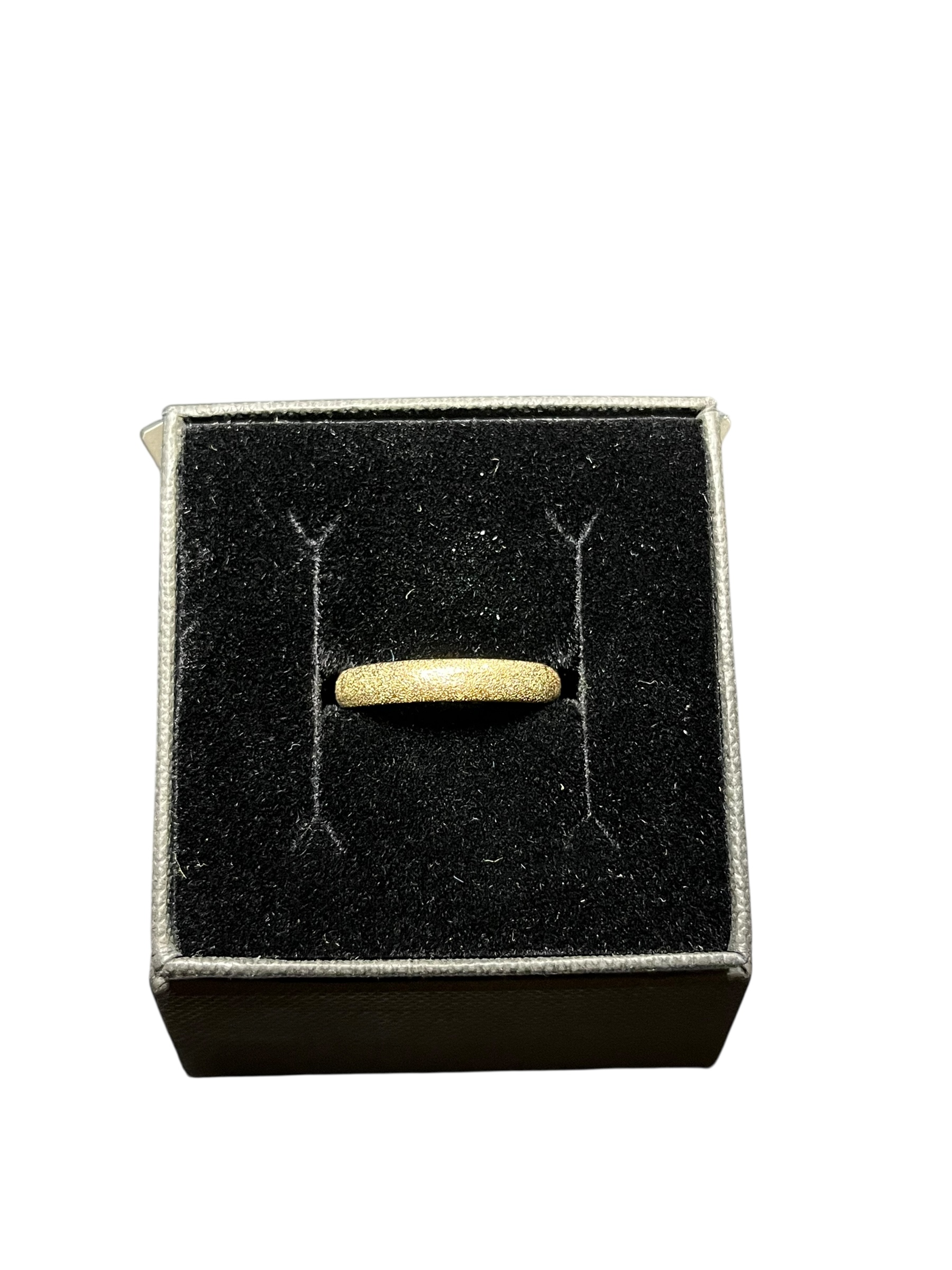 Product photo for 9ct Gold Sandblasted Finish Band – Hallmarked Size O