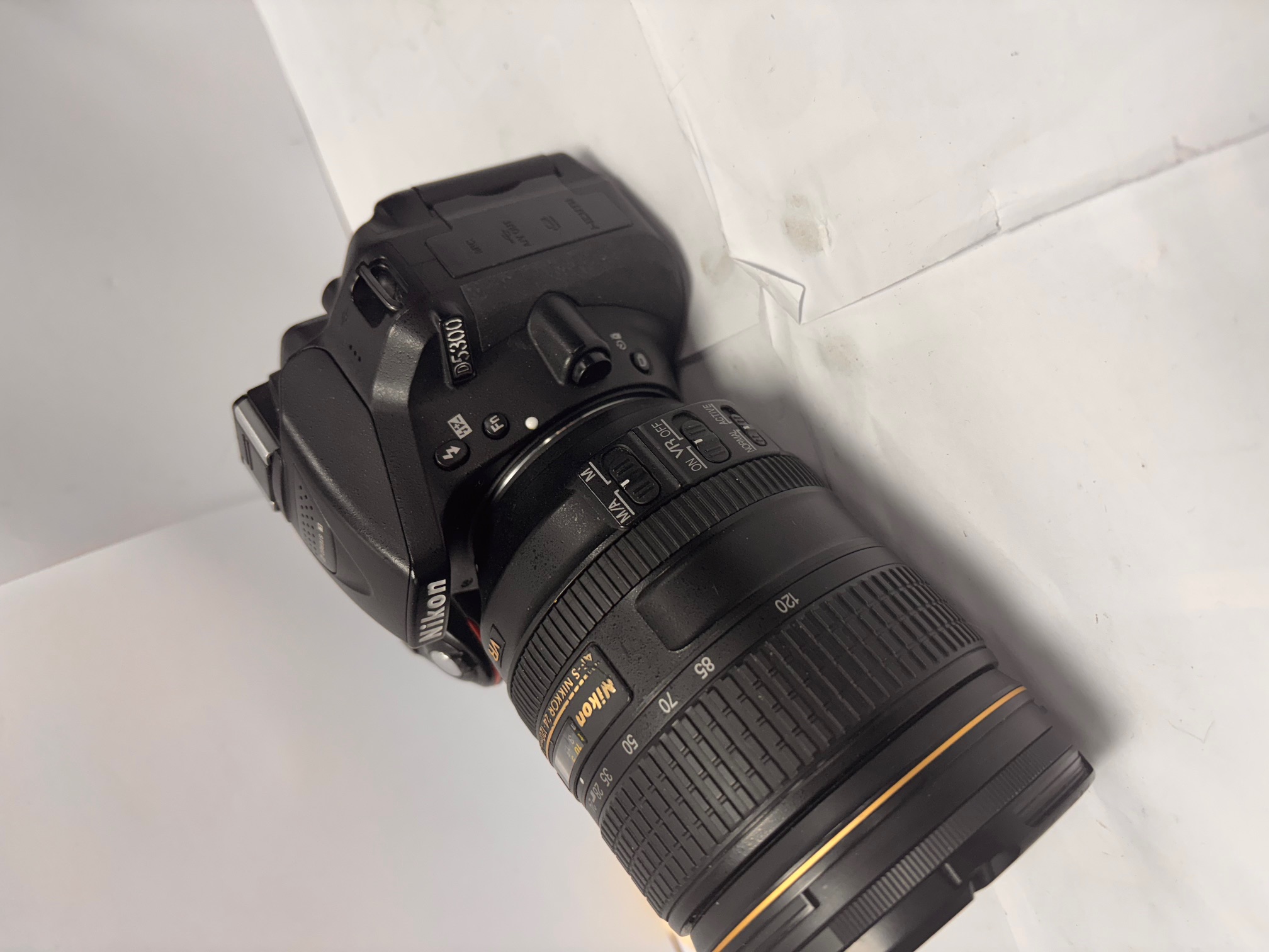 Product photo for nikon d5300 body with lens and charger