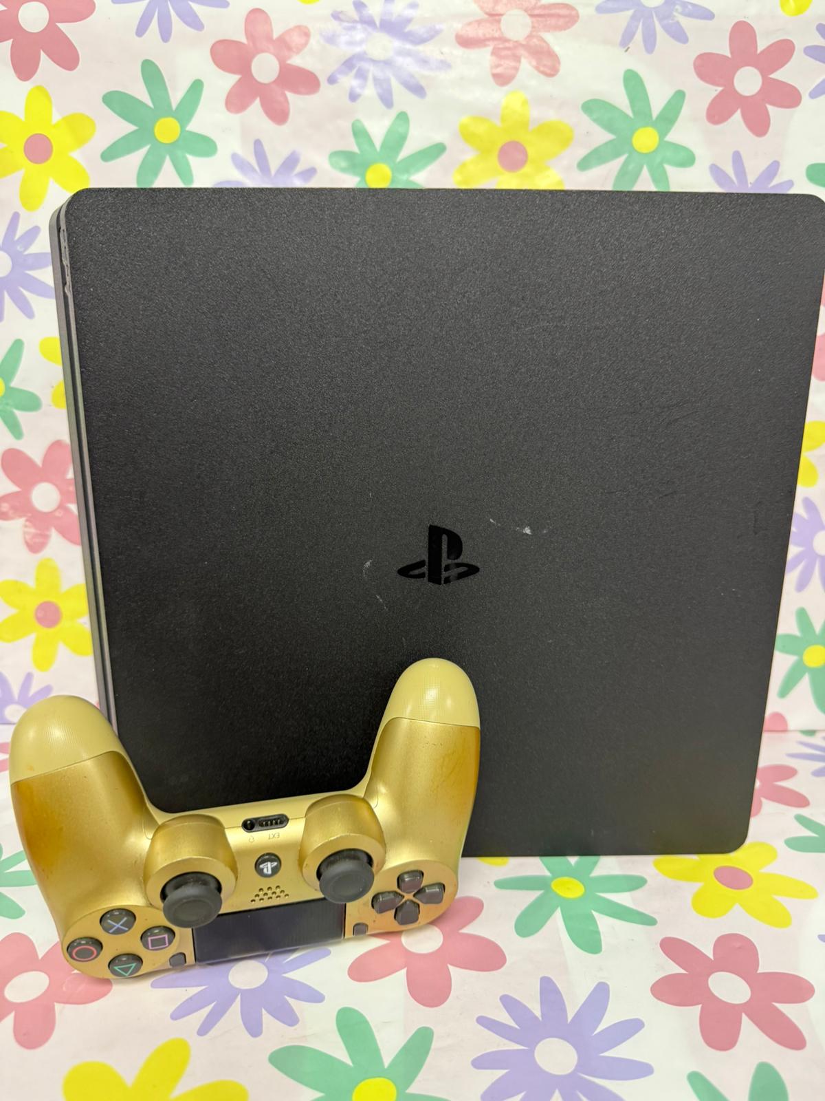 Product photo for SONY PS4 SLIM 500GB