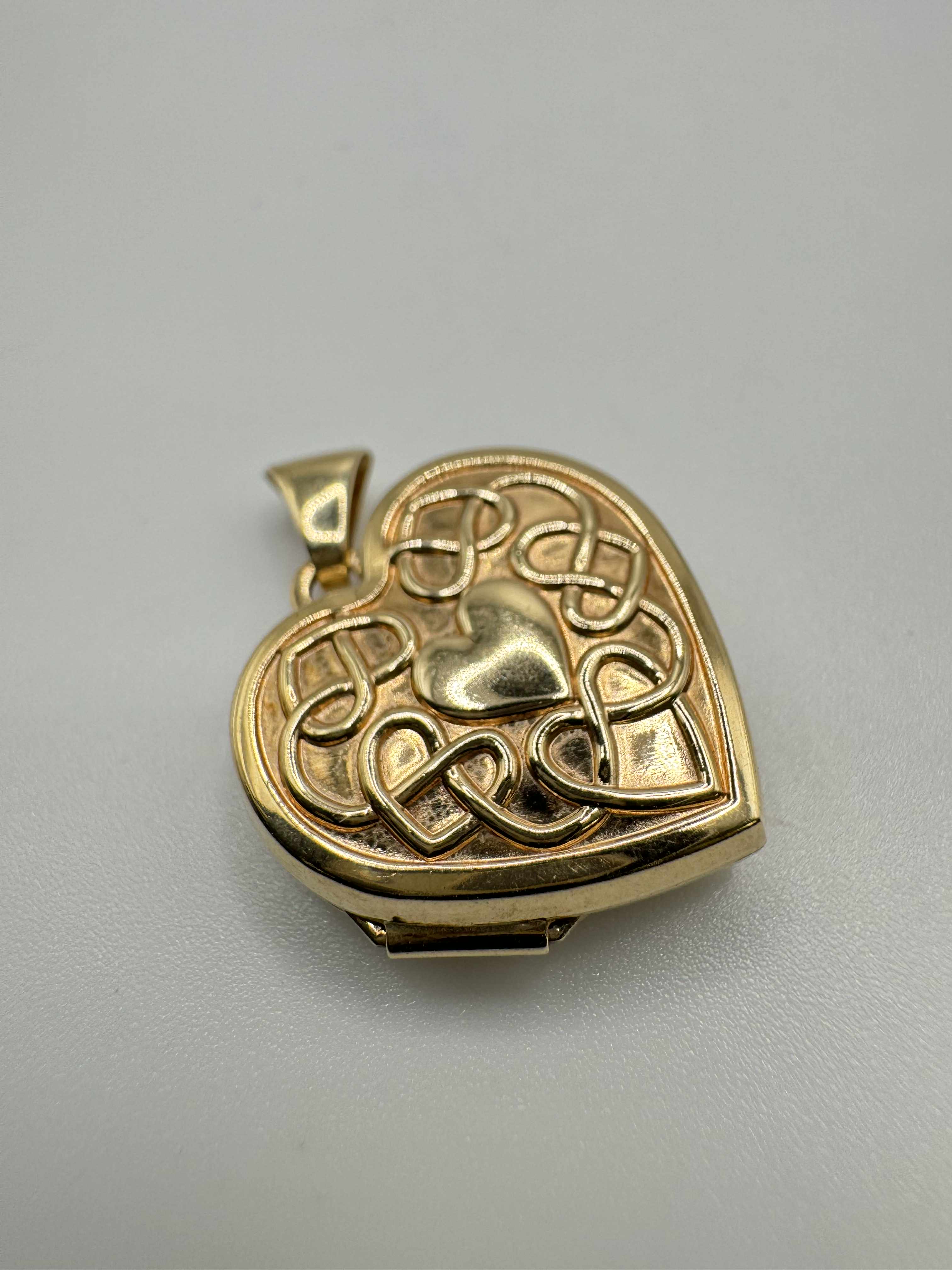 Product photo for 9ct Engraved Heart Locket Pendant