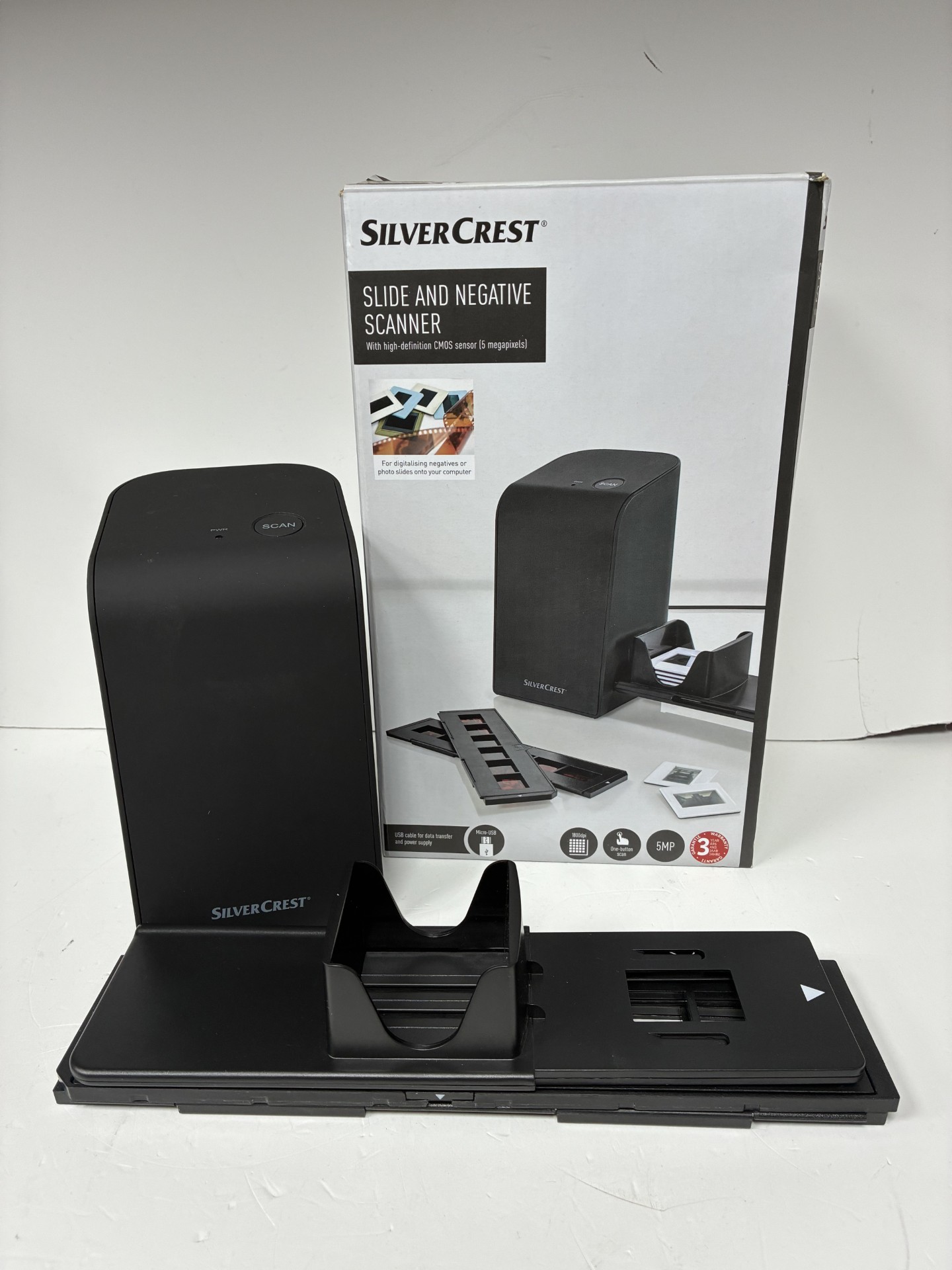 Product photo for silvercrest slide and negative scanner