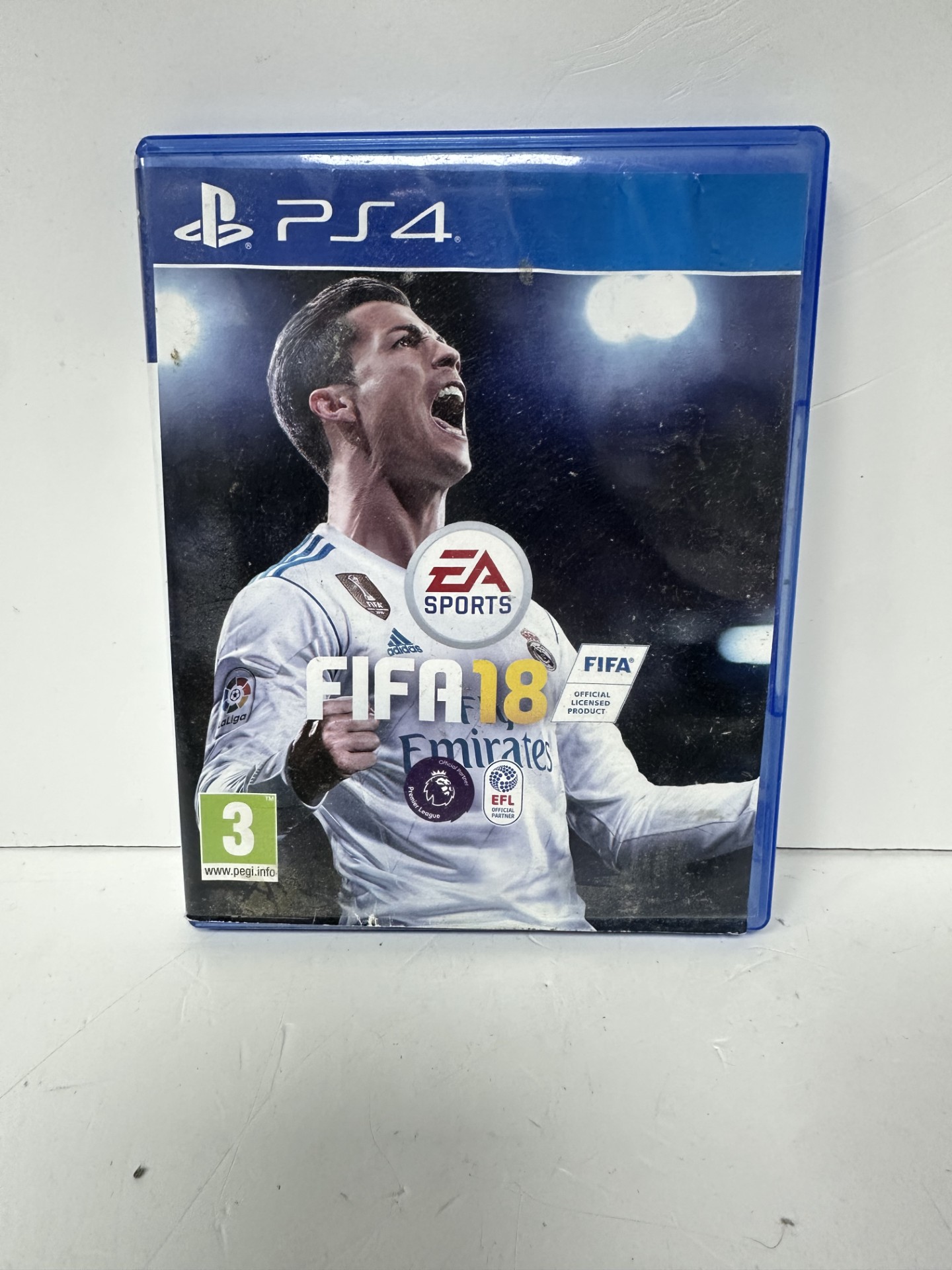 Product photo for fifa 18 ps4 game