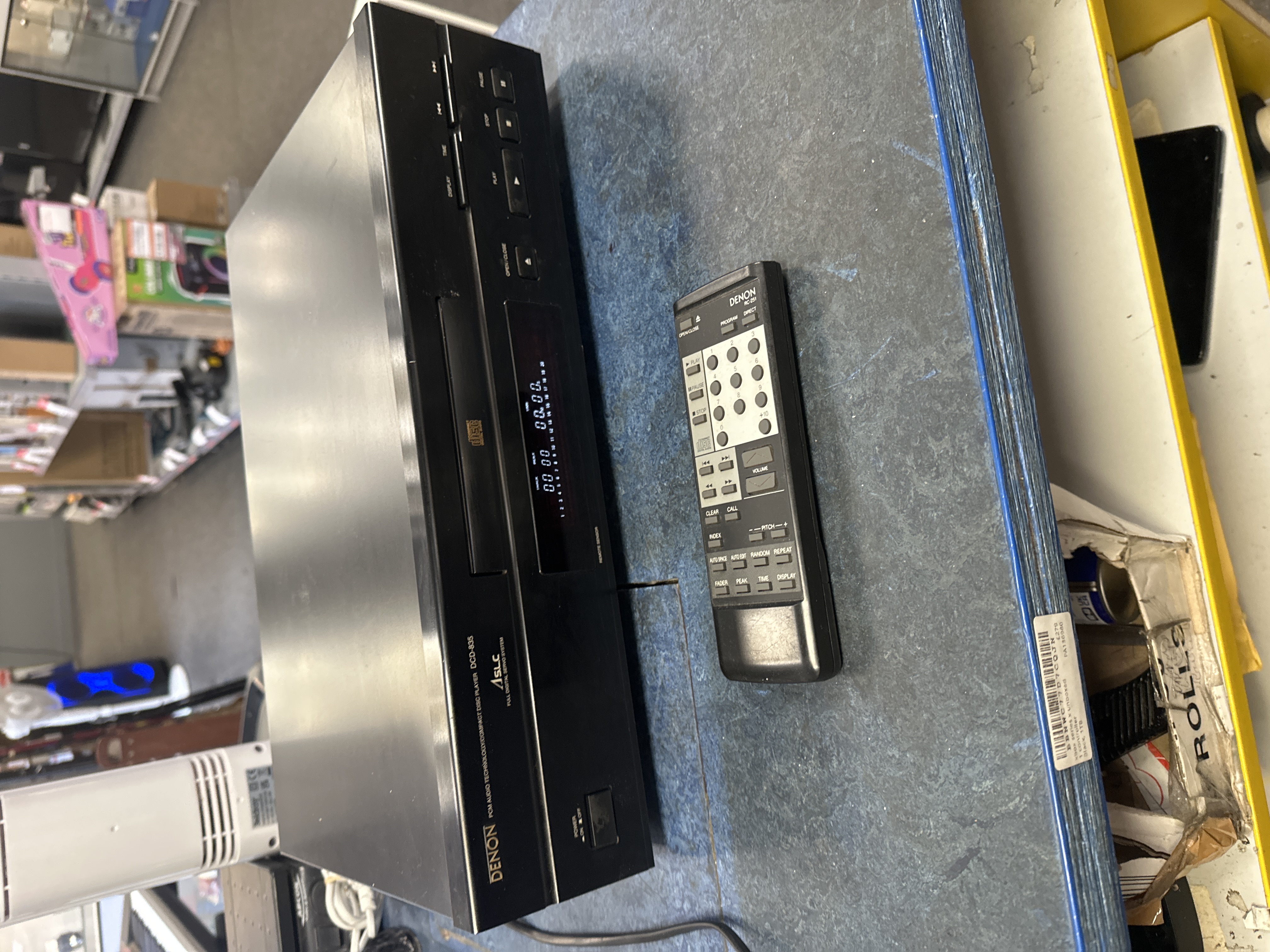 Product photo for Denon  Denon dcd-835 with remote