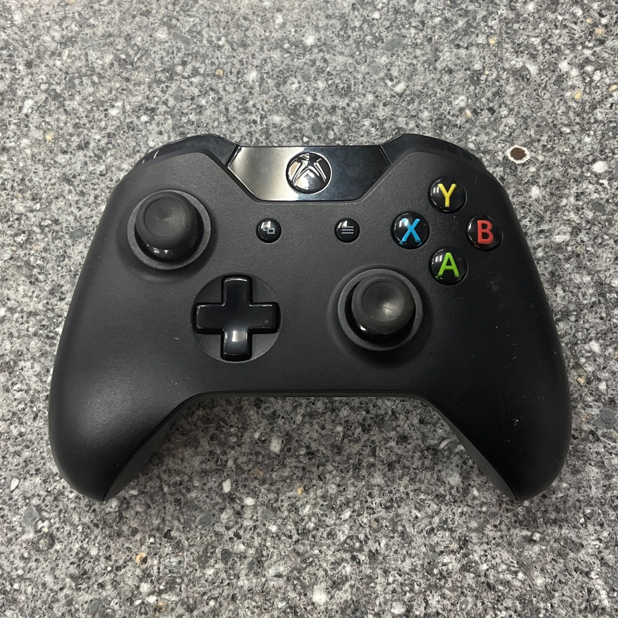 Product photo for Faulty Xbox One Controller- X Button Not Working