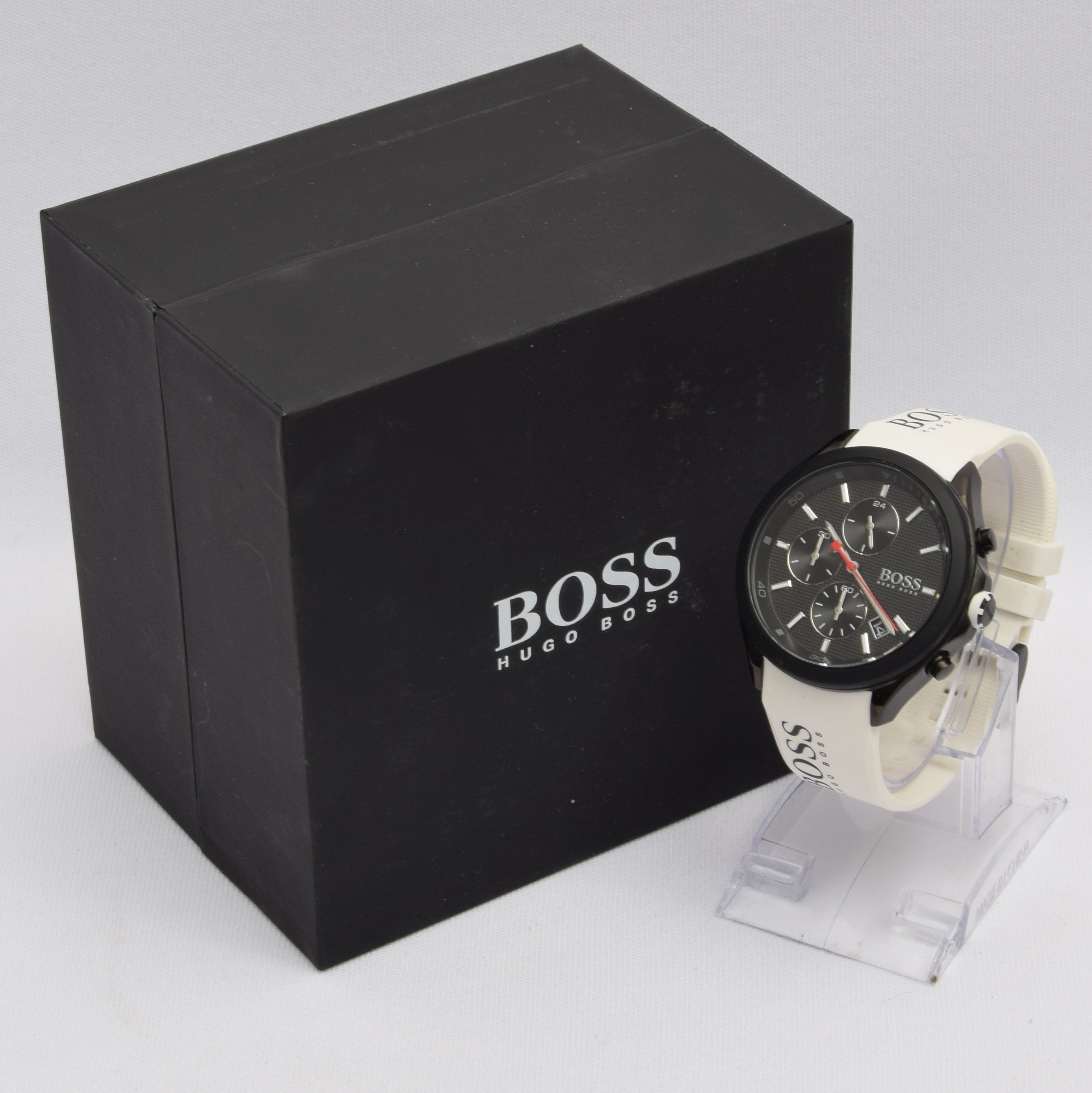 Product photo for Hugo Boss Hugo Boss Men's Velocity Black/White Chronograph 44mm 5ATM HB 1513718 Boxed (U)