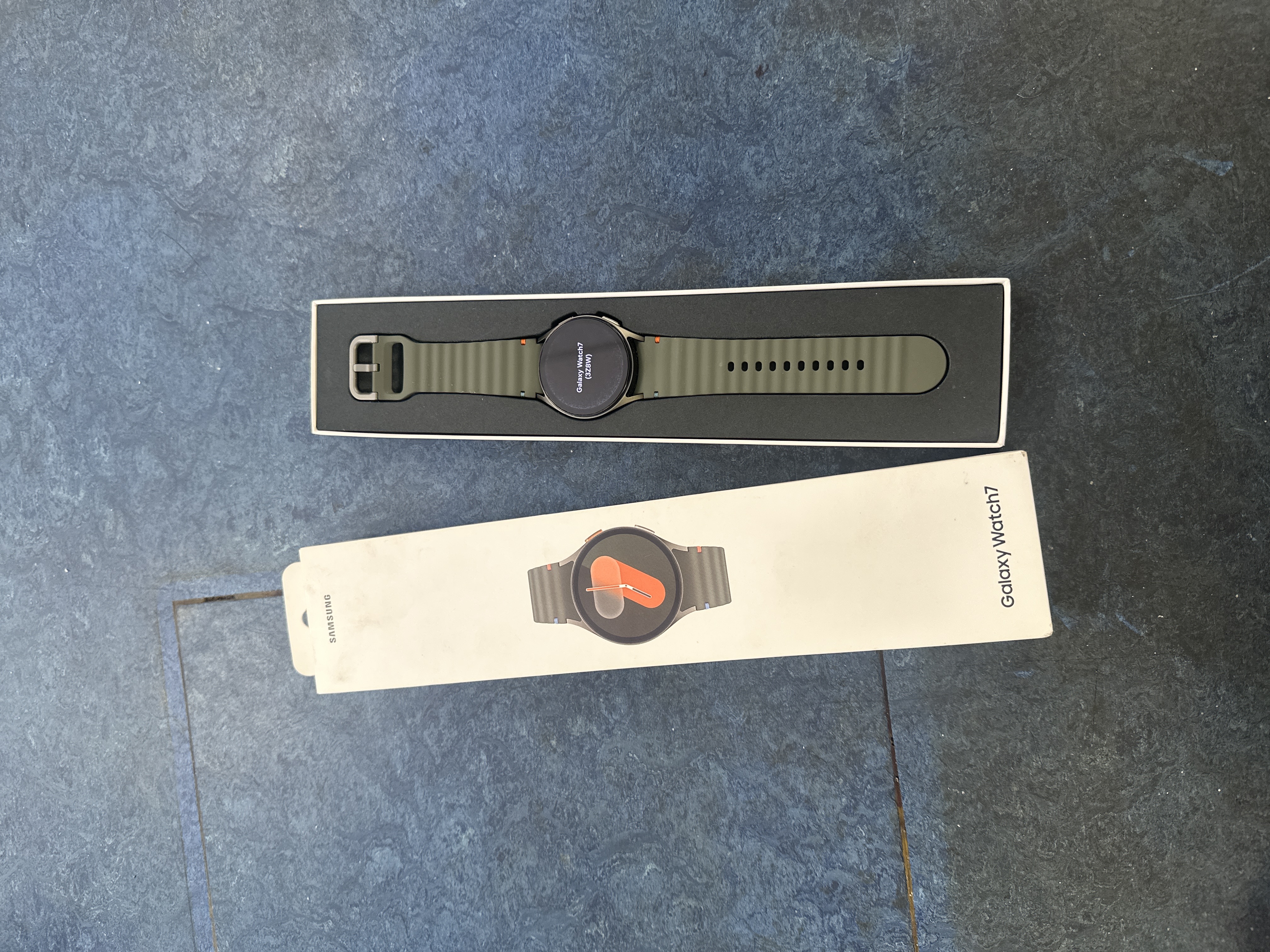Product photo for Samsung  samsung watch 7 40mm lte