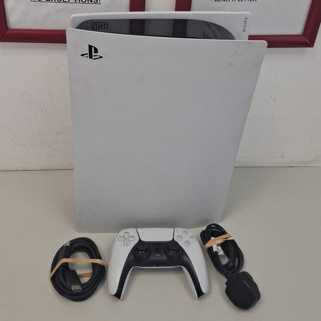 Product photo for Sony PlayStation 5 - Disc Edition / 1 Controller + Leads