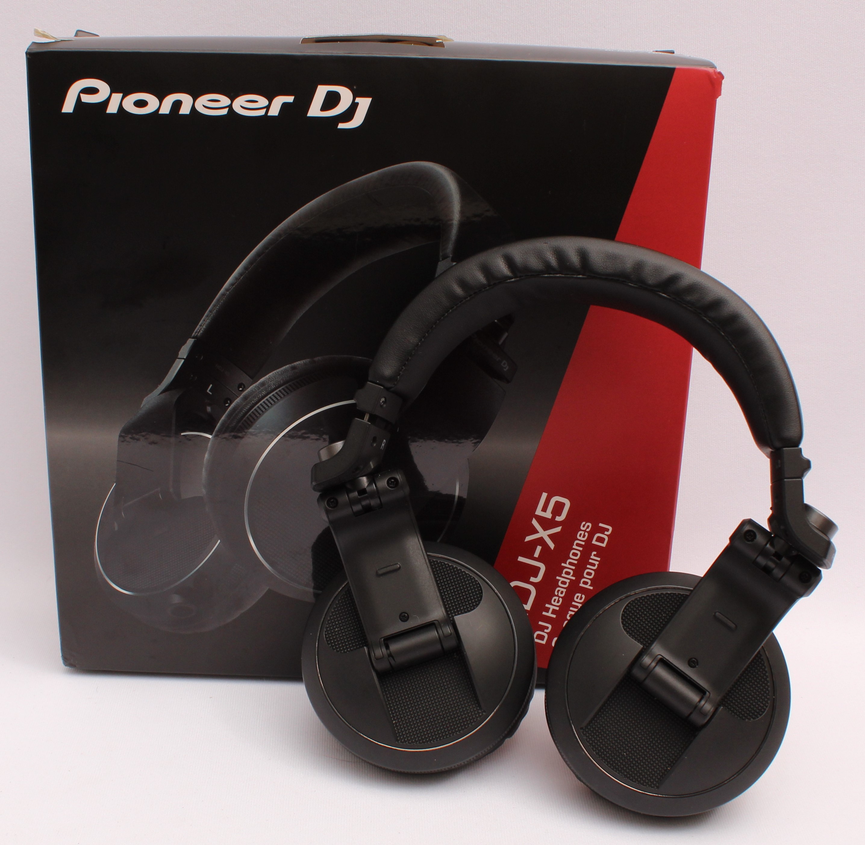 Product photo for Pioneer DJ Pioneer DJ HDJ-X5 Wired Headphones - Black (U)