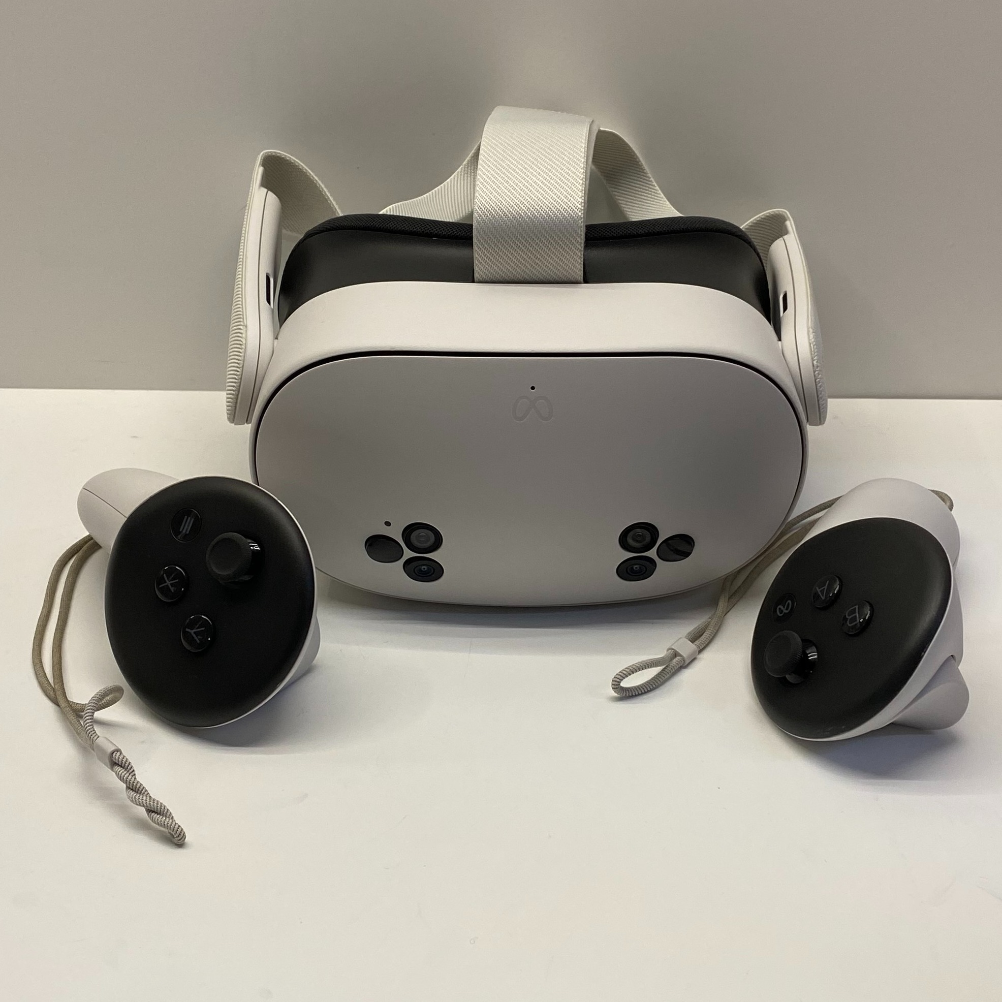 Product photo for Meta Quest 3S VR Headset 128GB Boxed