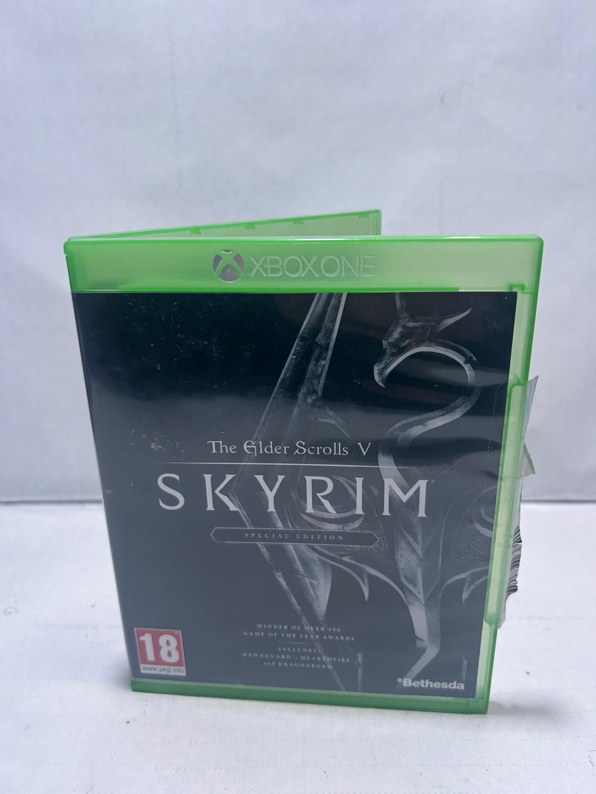 Product photo for The Elder Scrolls V Skyrim Xbox