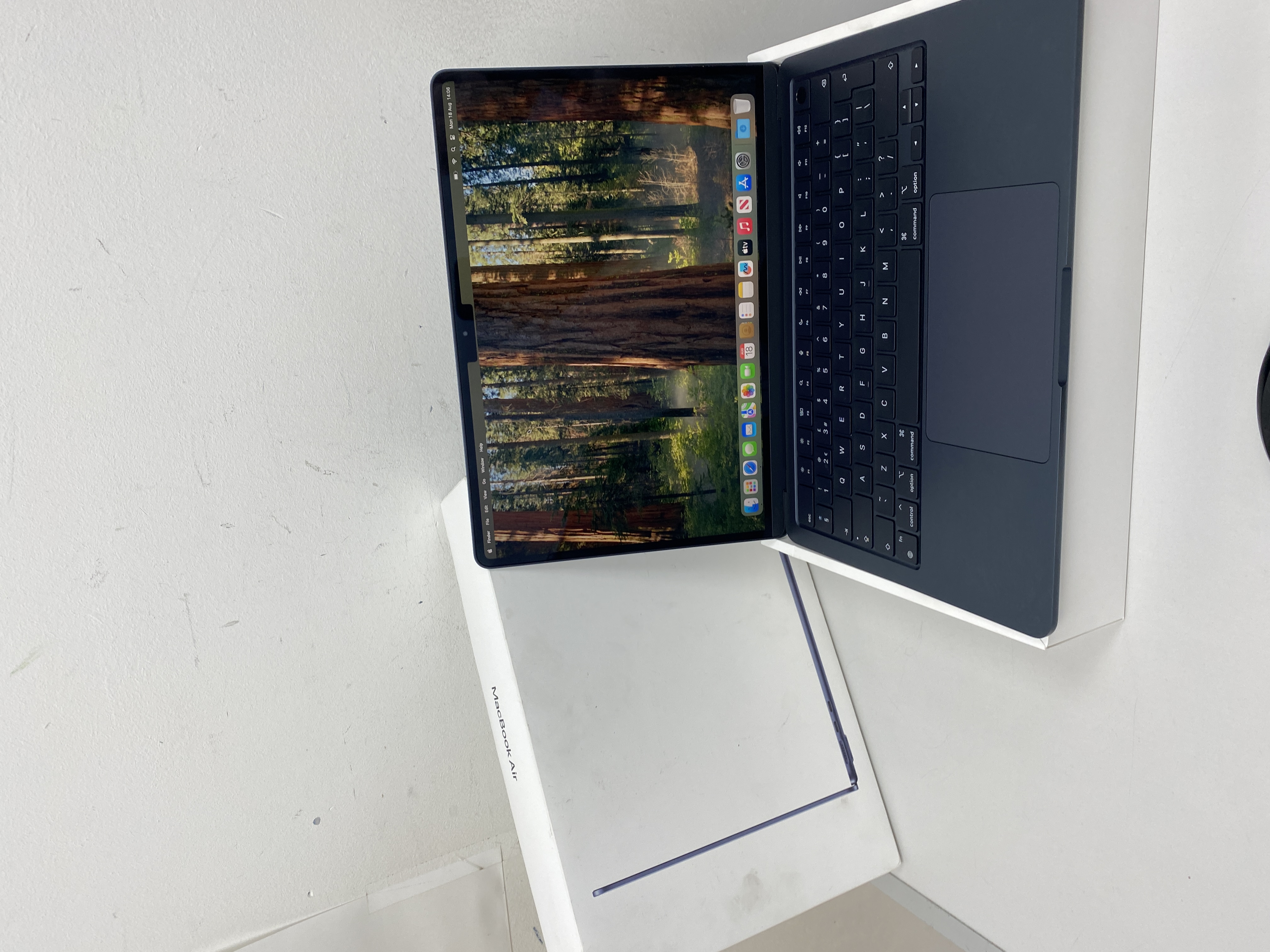 Product photo for MacBook Air (13-inch, M3, 2024) 16GB | 256GB BOXED