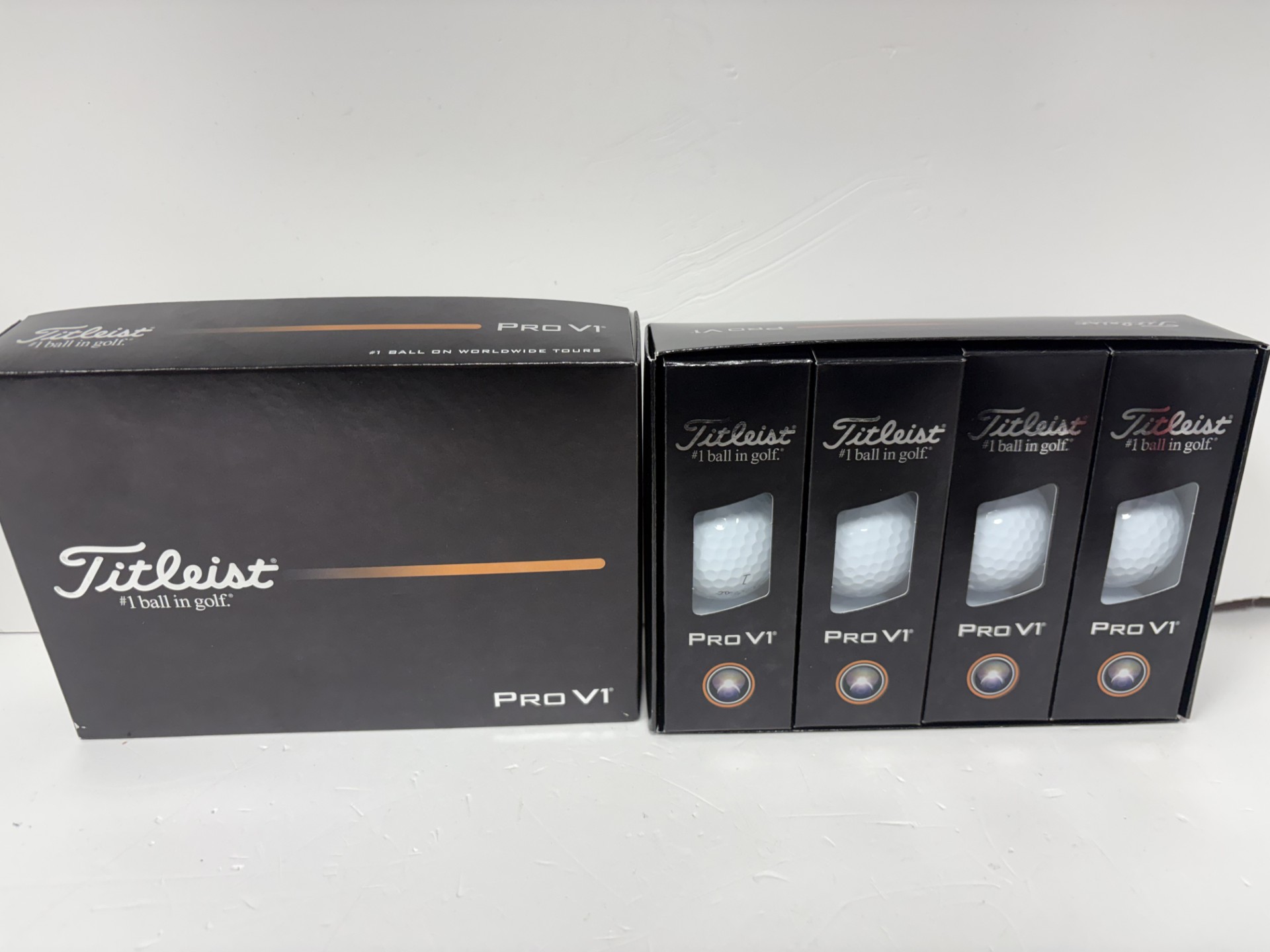 Product photo for FITLEIST PRO V1 GOLF BALLS BOXED
