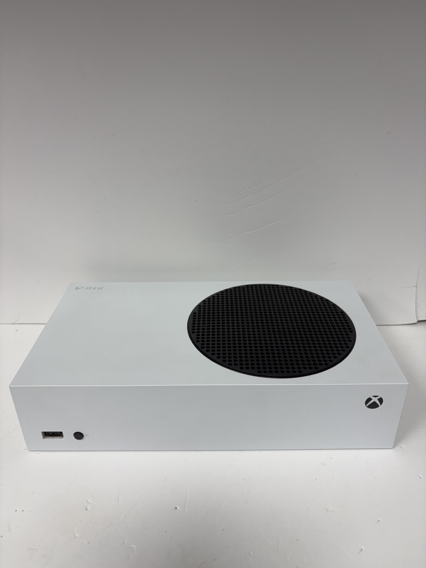 Product photo for xbox series s 512gb white unboxed