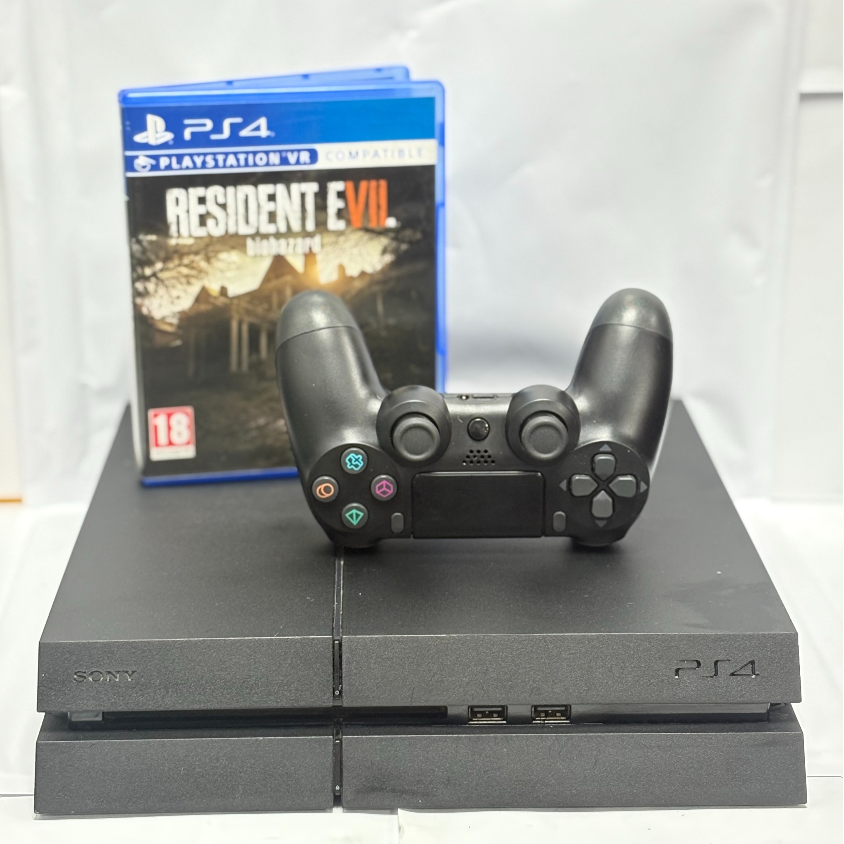Product photo for PlayStation PS4 Original - Unboxed