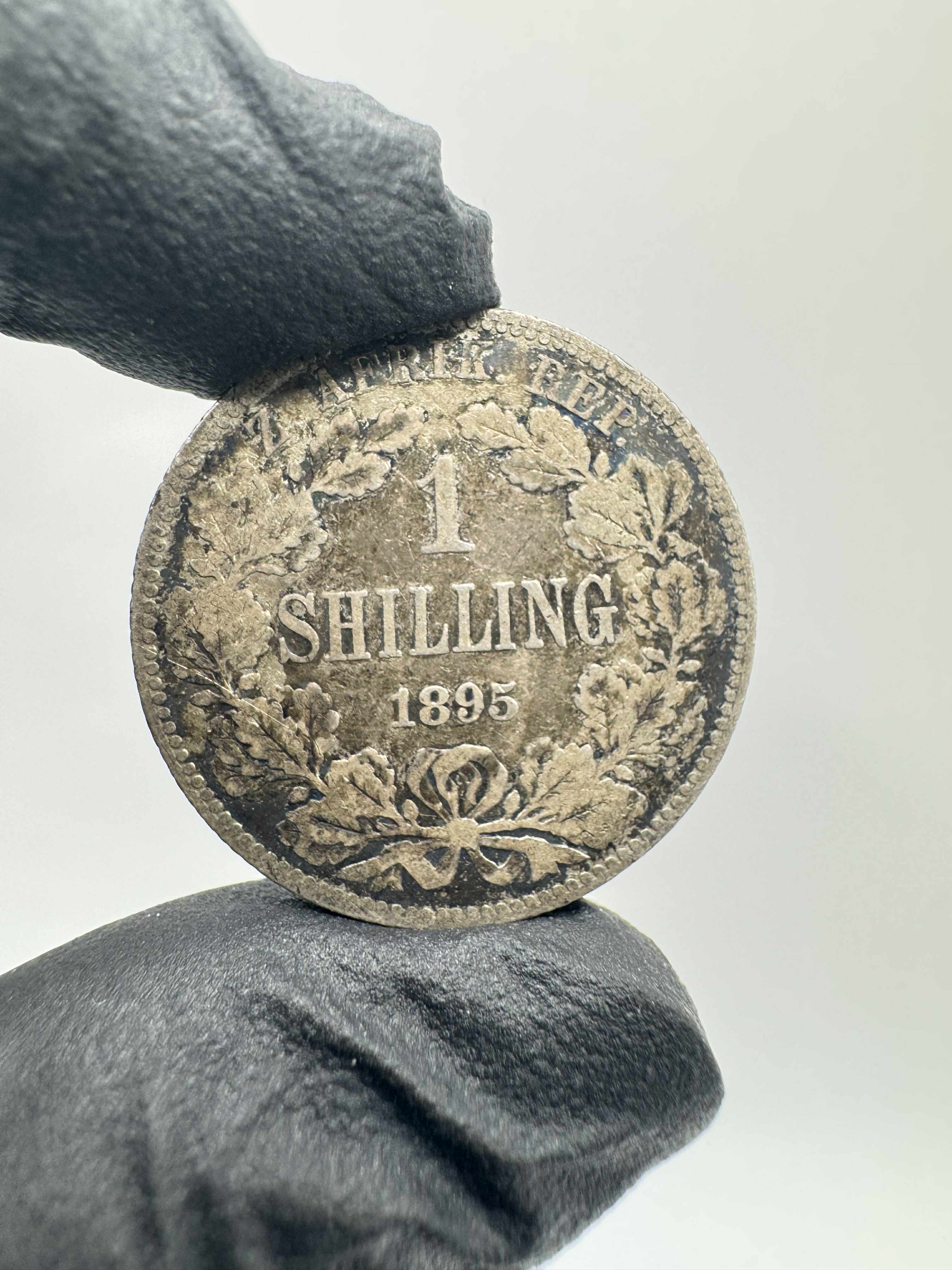 Product photo for Silver 1895 South African One Shilling