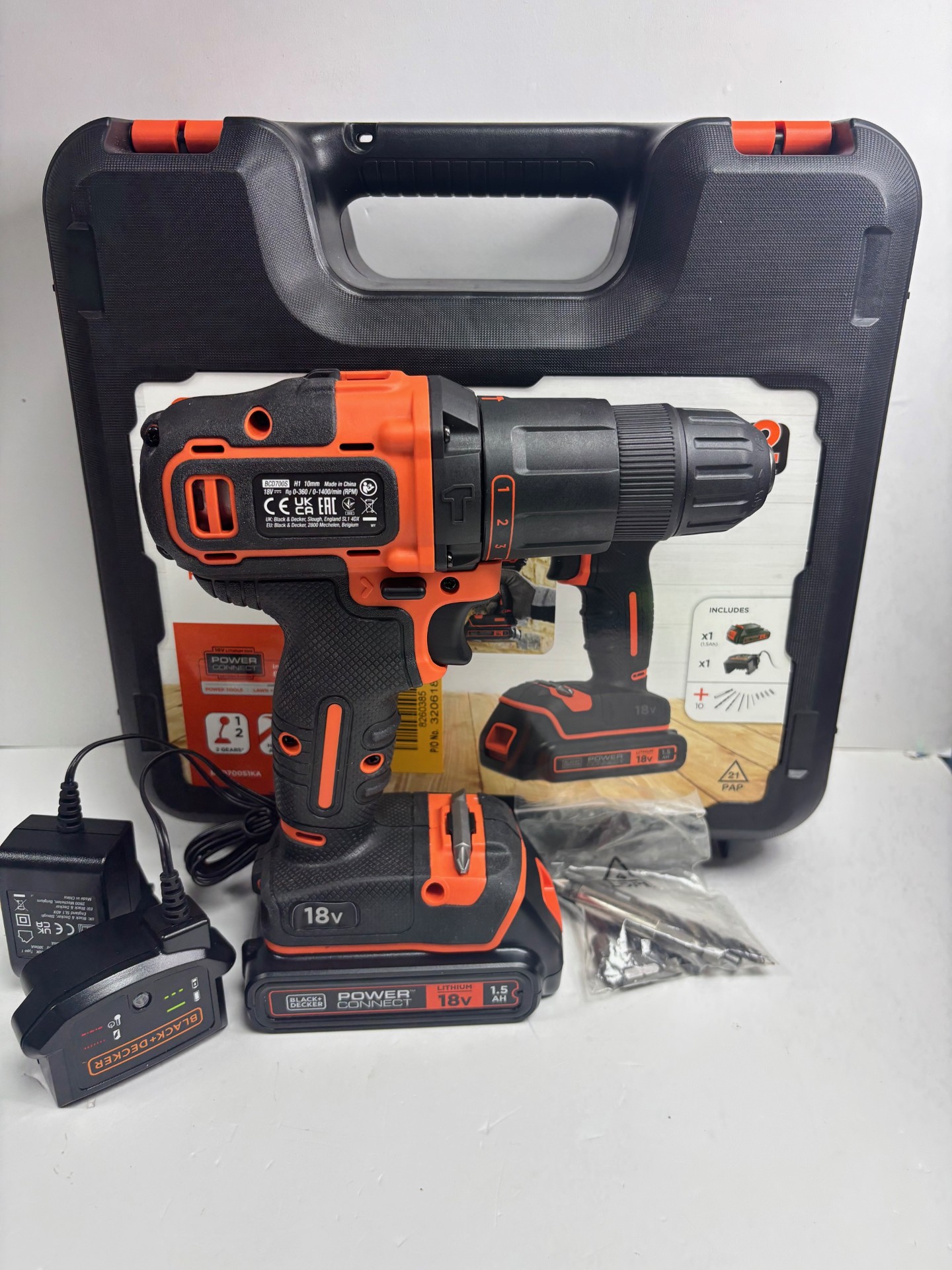 Product photo for BLACK AND DECKER DRILL BOXED