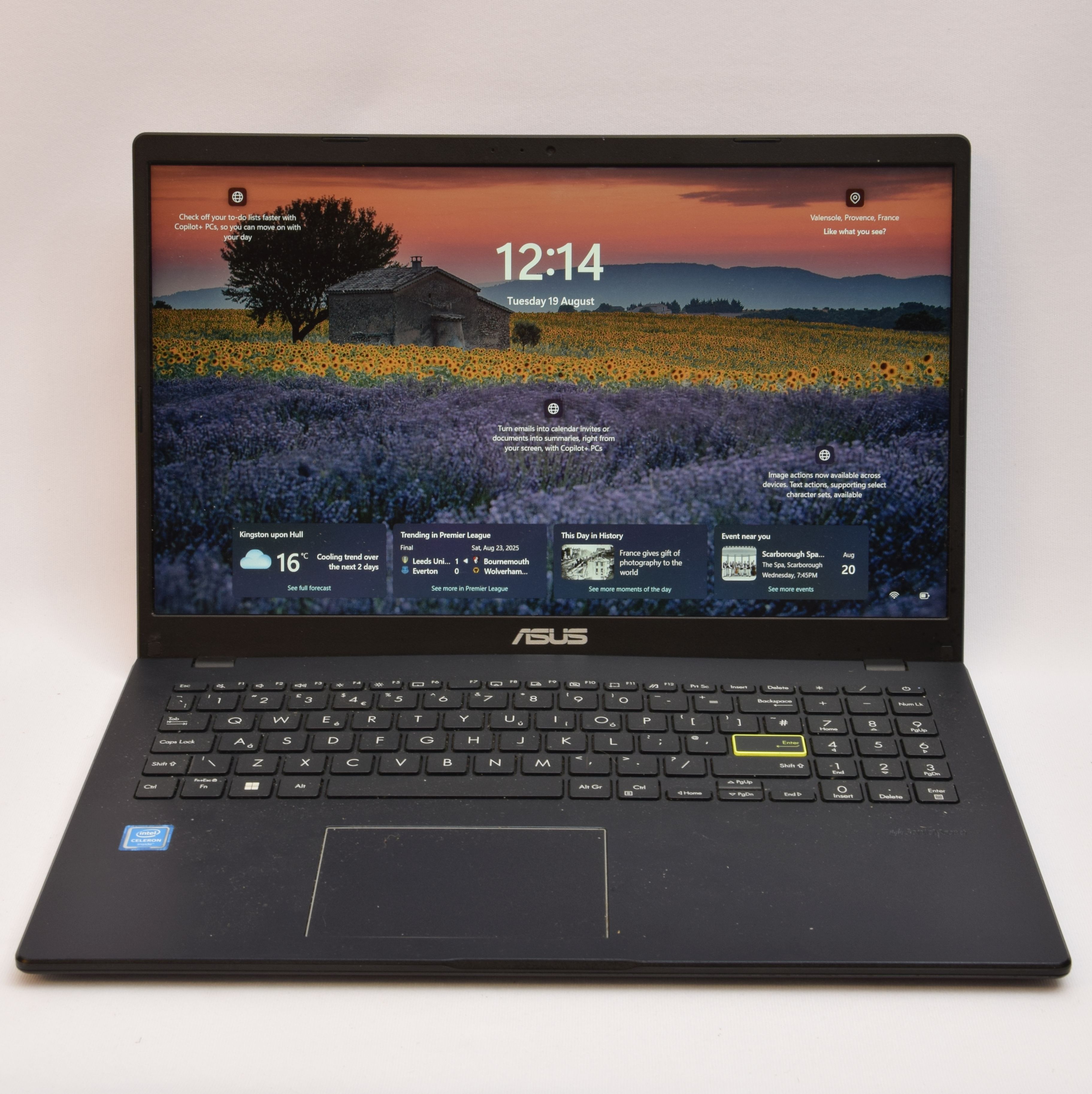 Product photo for ASUS E510M Laptop 15.6