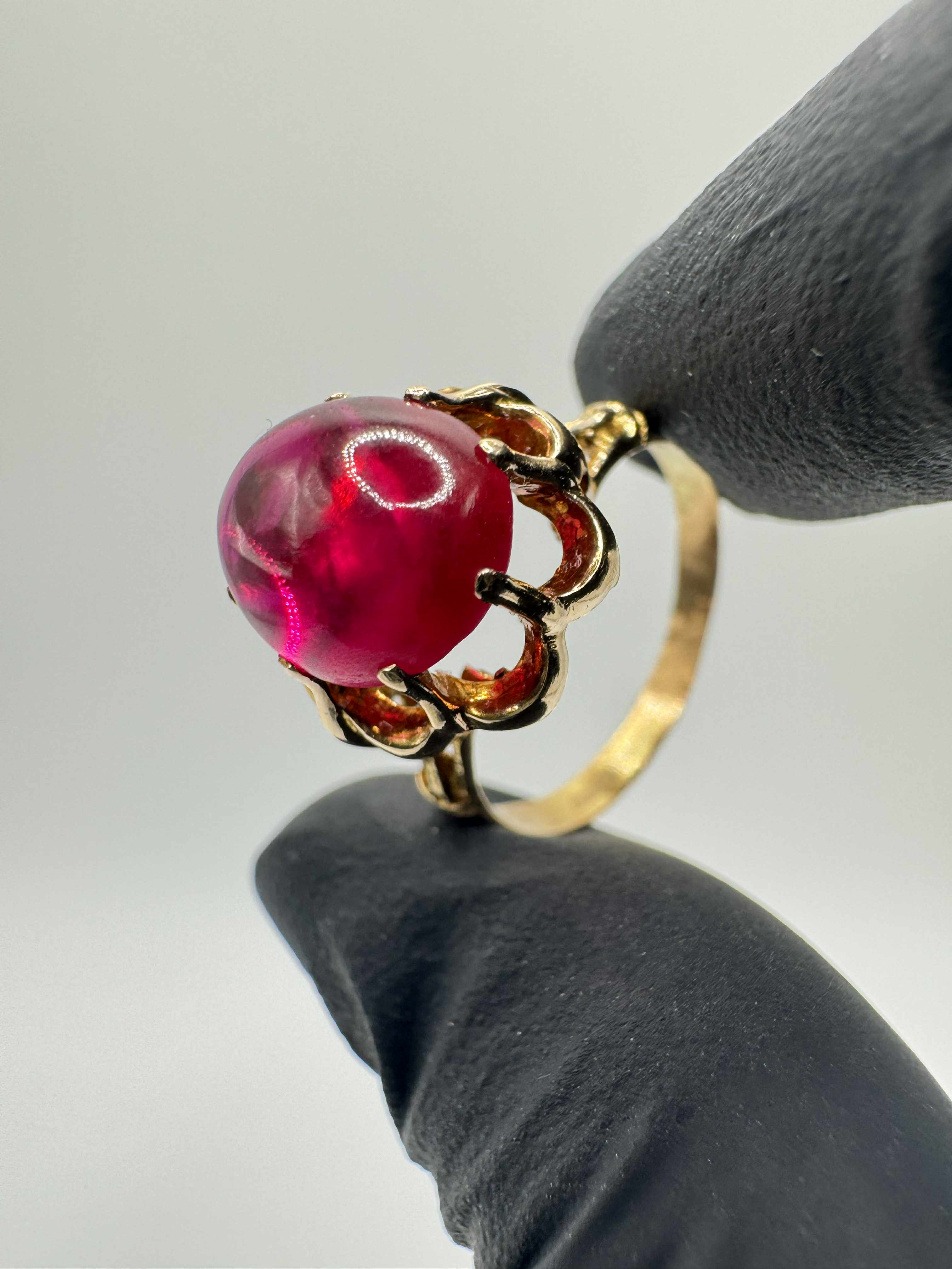 Product photo for 14ct Red Gemstone Solitaire Ring