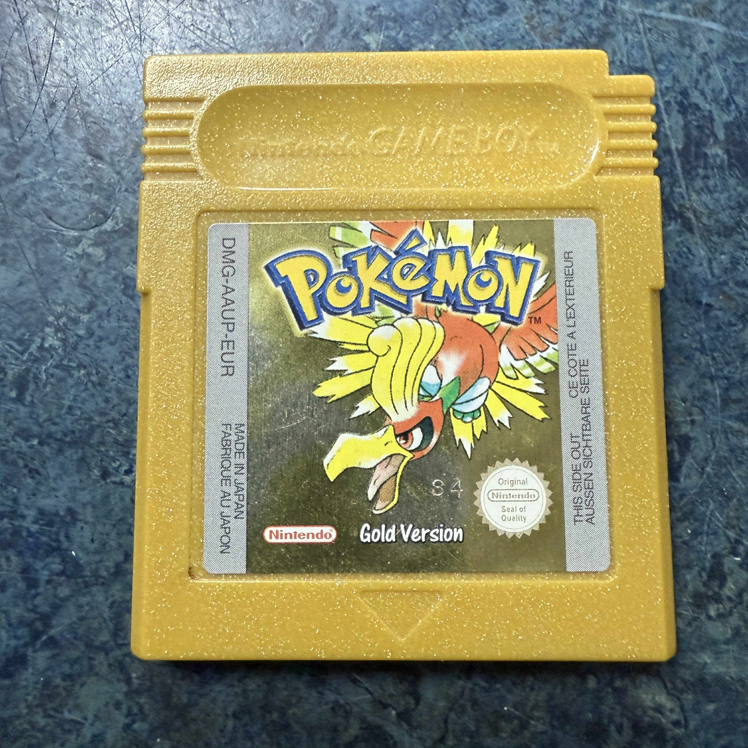 Product photo for Nintendo  Pokemon Gold - Gameboy Game