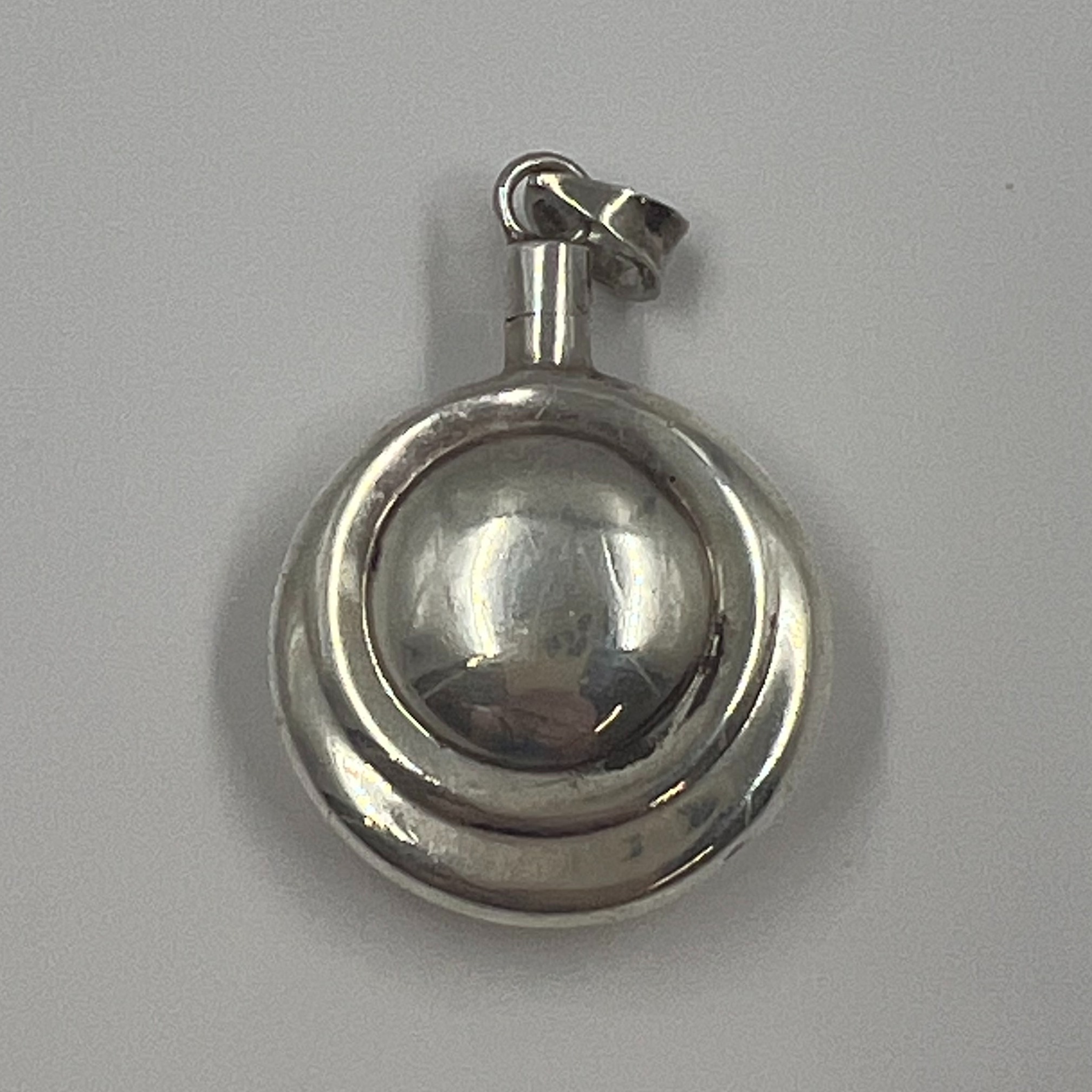 Product photo for STERLING SILVER PERFUME FLASK BOTTLE PENDANT - 8.57G