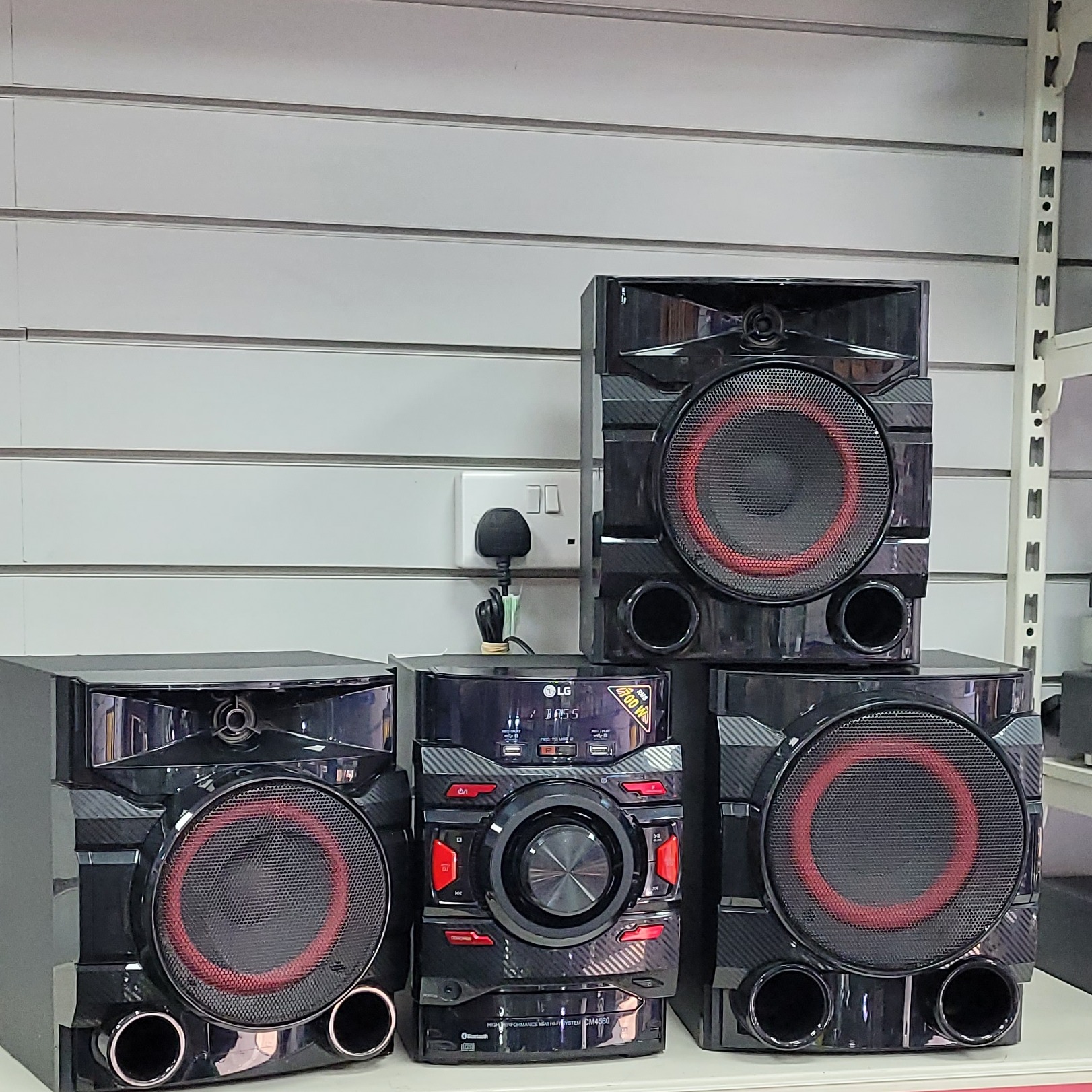 Product photo for LG bluetooth/Radio & CD Hifi cm4560 with speakers subwoofer