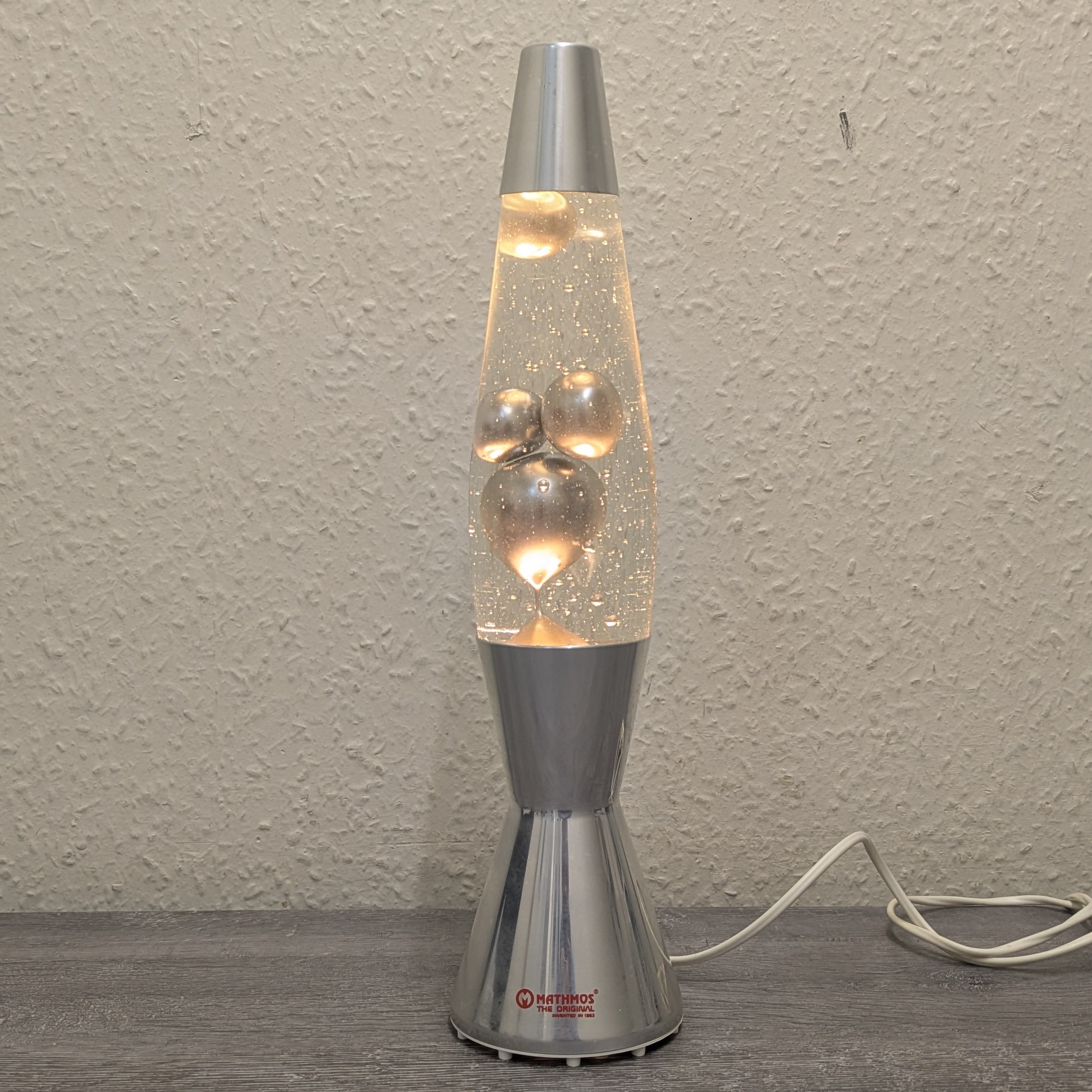 Product photo for MATHMOS THE ORIGINAL GOLD/SILVER LAVA LAMP