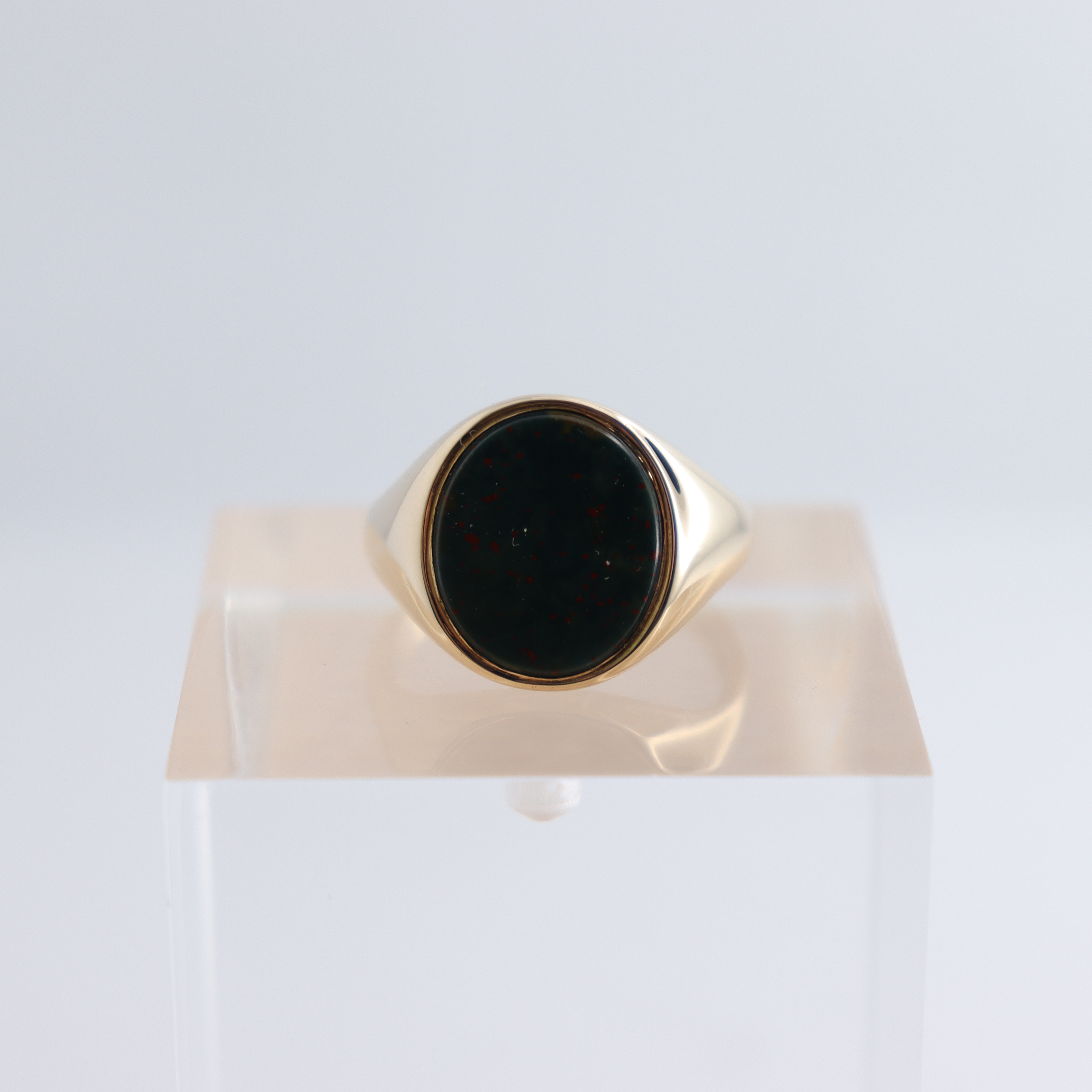 Product photo for Hallmarked 9ct Yellow Gold Oval Bloodstone Signet Ring