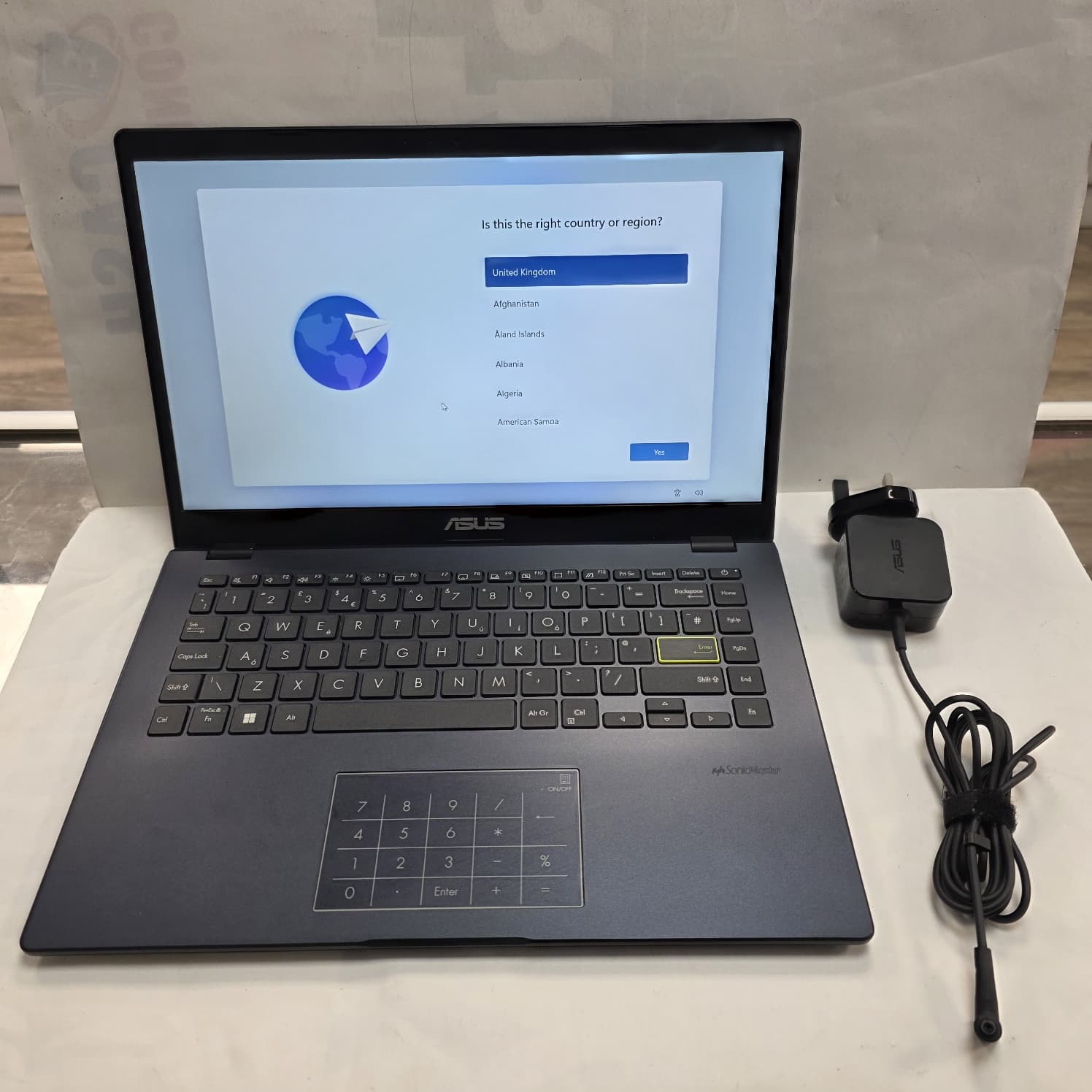 Product photo for ASUS E410 14In -4GB -128GB Laptop -Blue