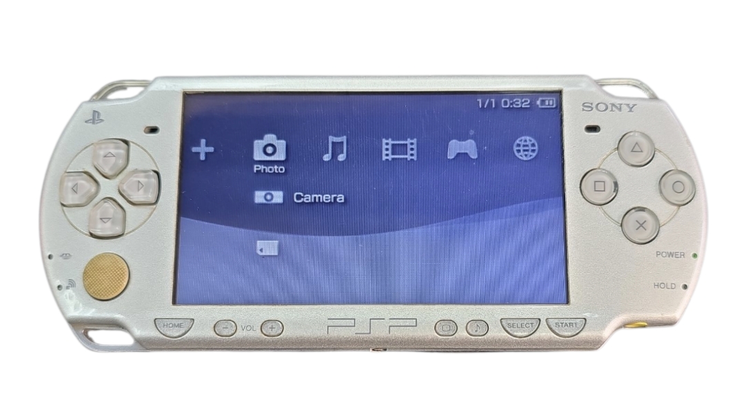 Product photo for PSP Slim and Lite Silver Unboxed