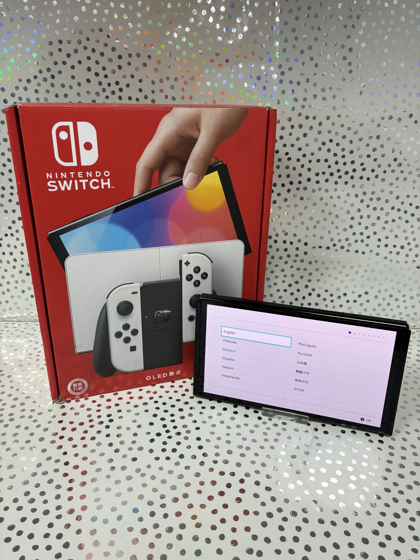 Product photo for ninendo switch oled white boxed 64gb