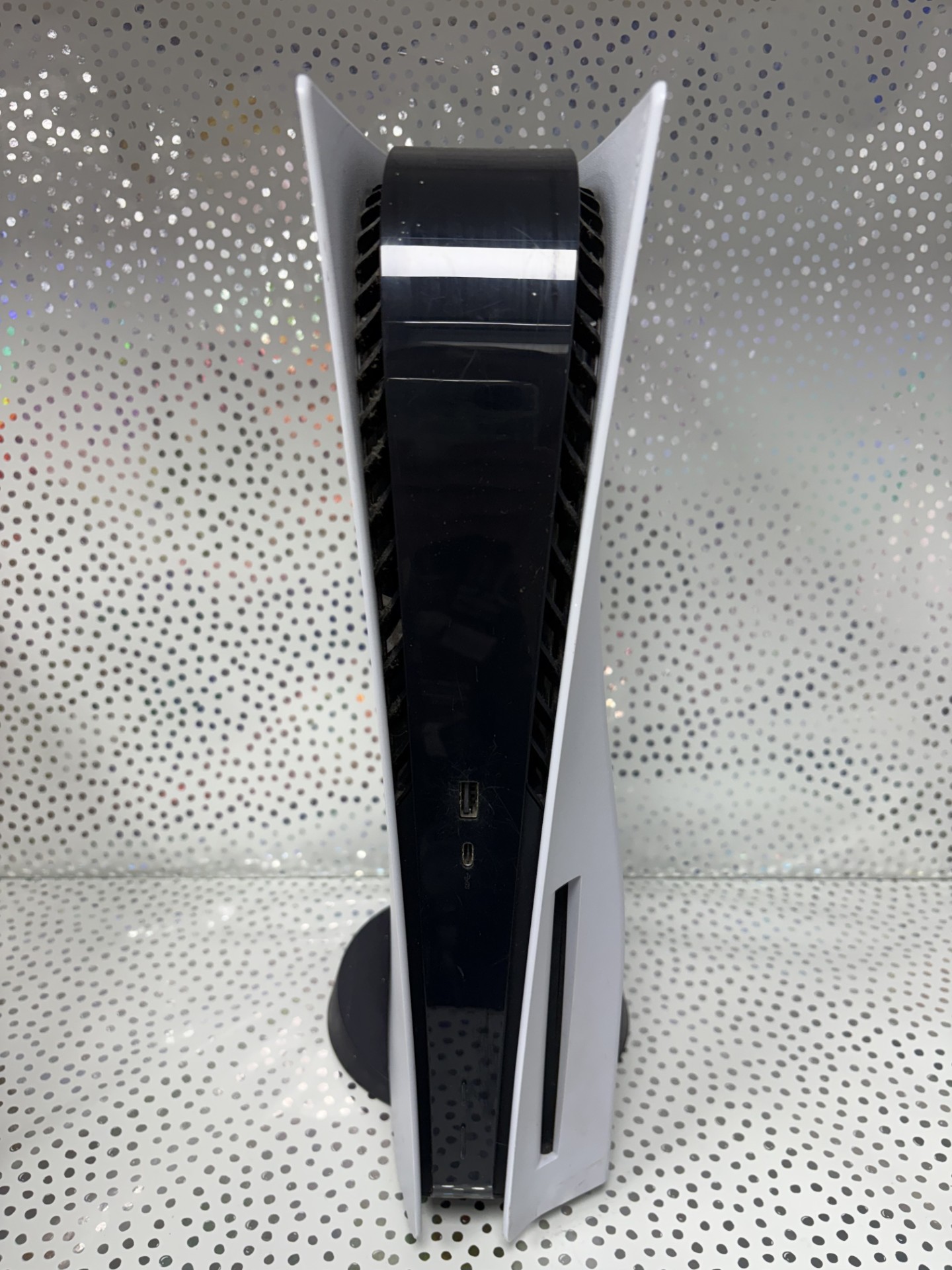 Product photo for sony PLAYSTATION 5 ORIGINAL DISC EDITION 825GB WHITE WITH STAND UBOXED