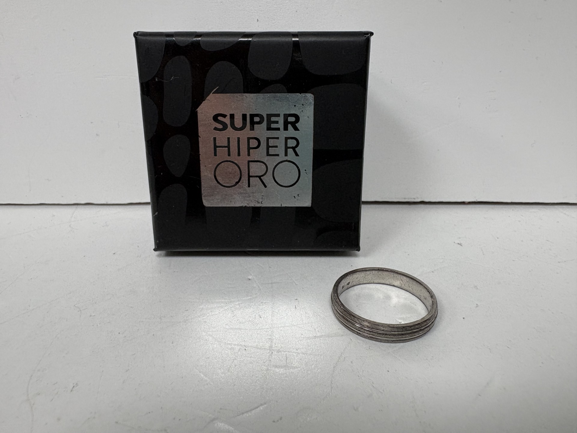 Product photo for unbranded ring boxed