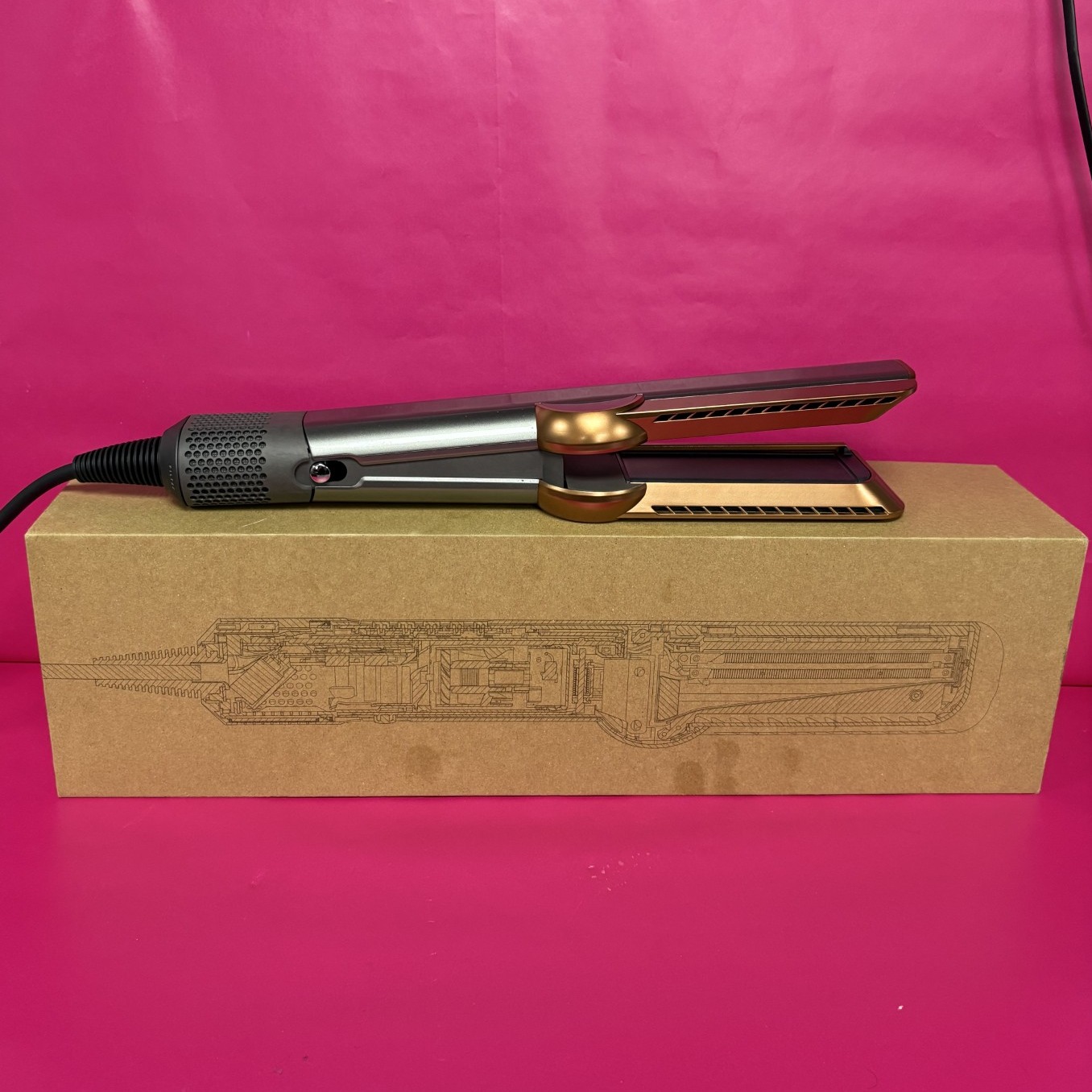 Product photo for Dyson Airstrait - Boxed