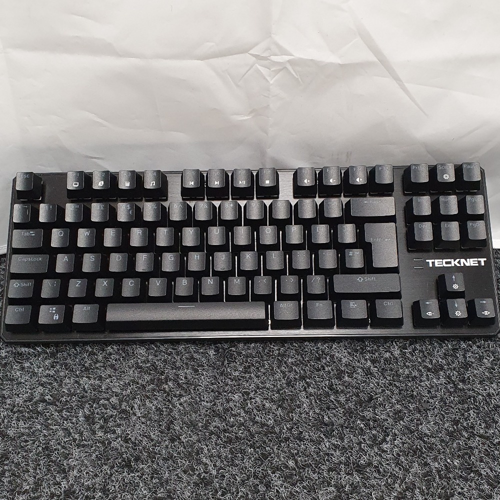 x705 RGB Mechanical Keyboard Own4Less