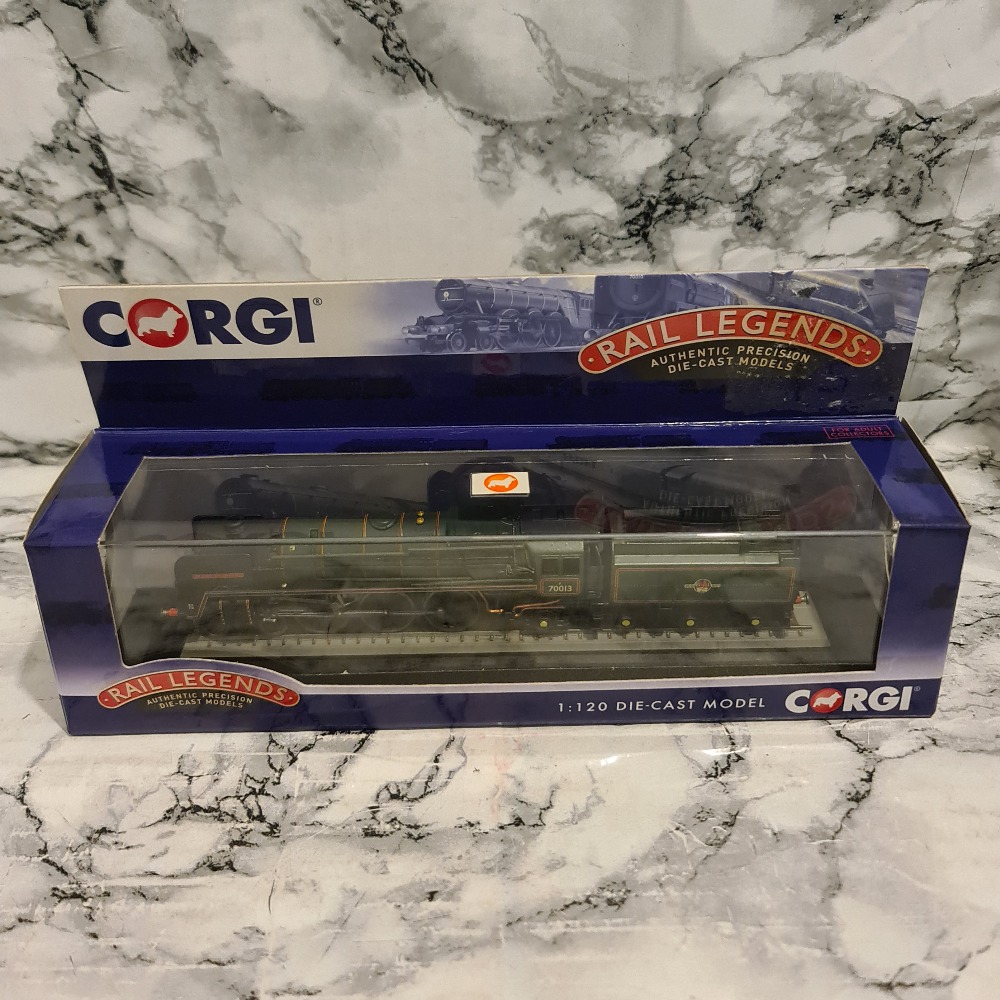 Locomotive CORGI ST97702 BR4-6-2 Britannia Class Oliver Cromwell 70013 - Échelle 1:120 (Neuf)